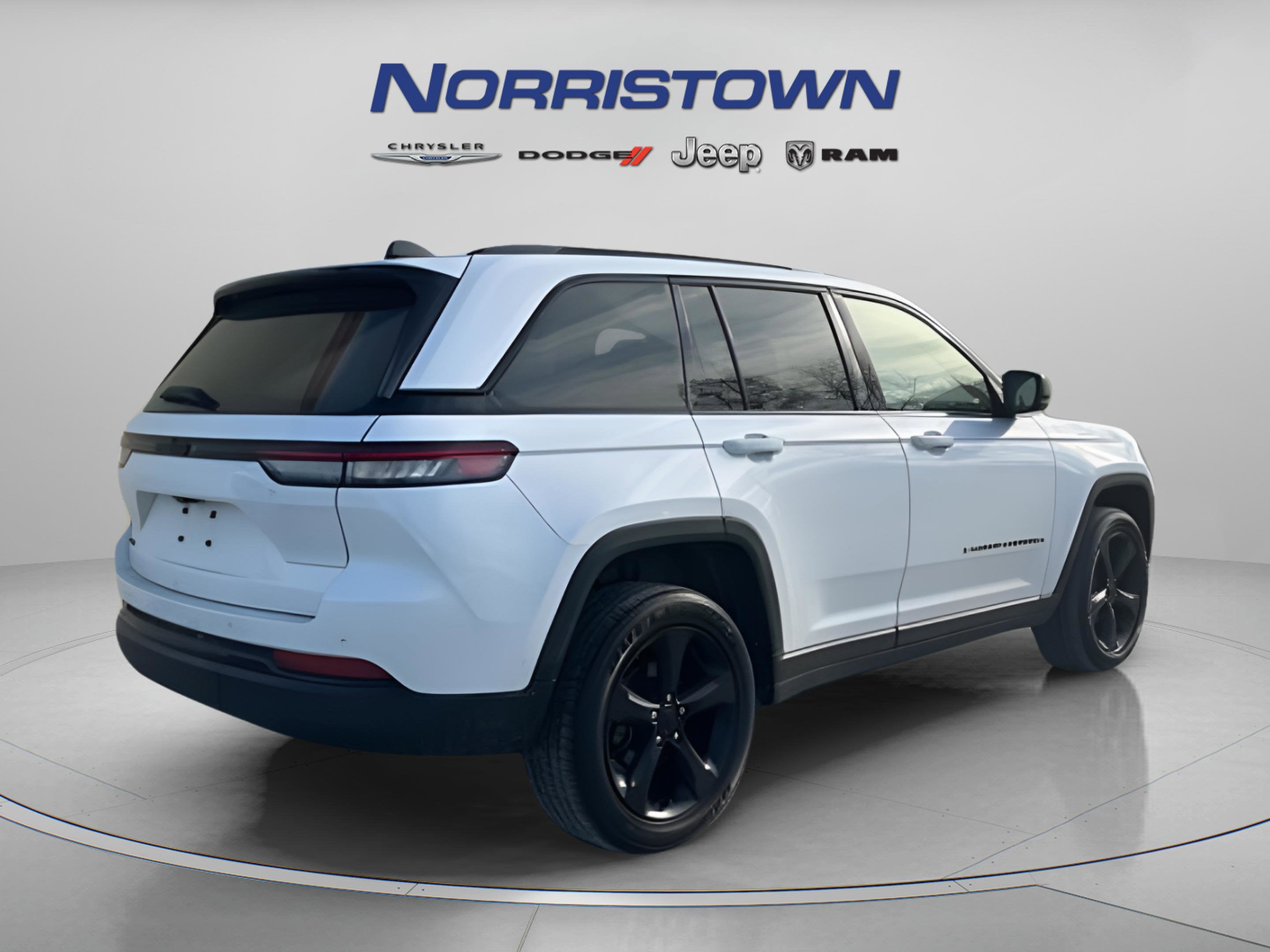 2023 Jeep Grand Cherokee Altitude 4x4