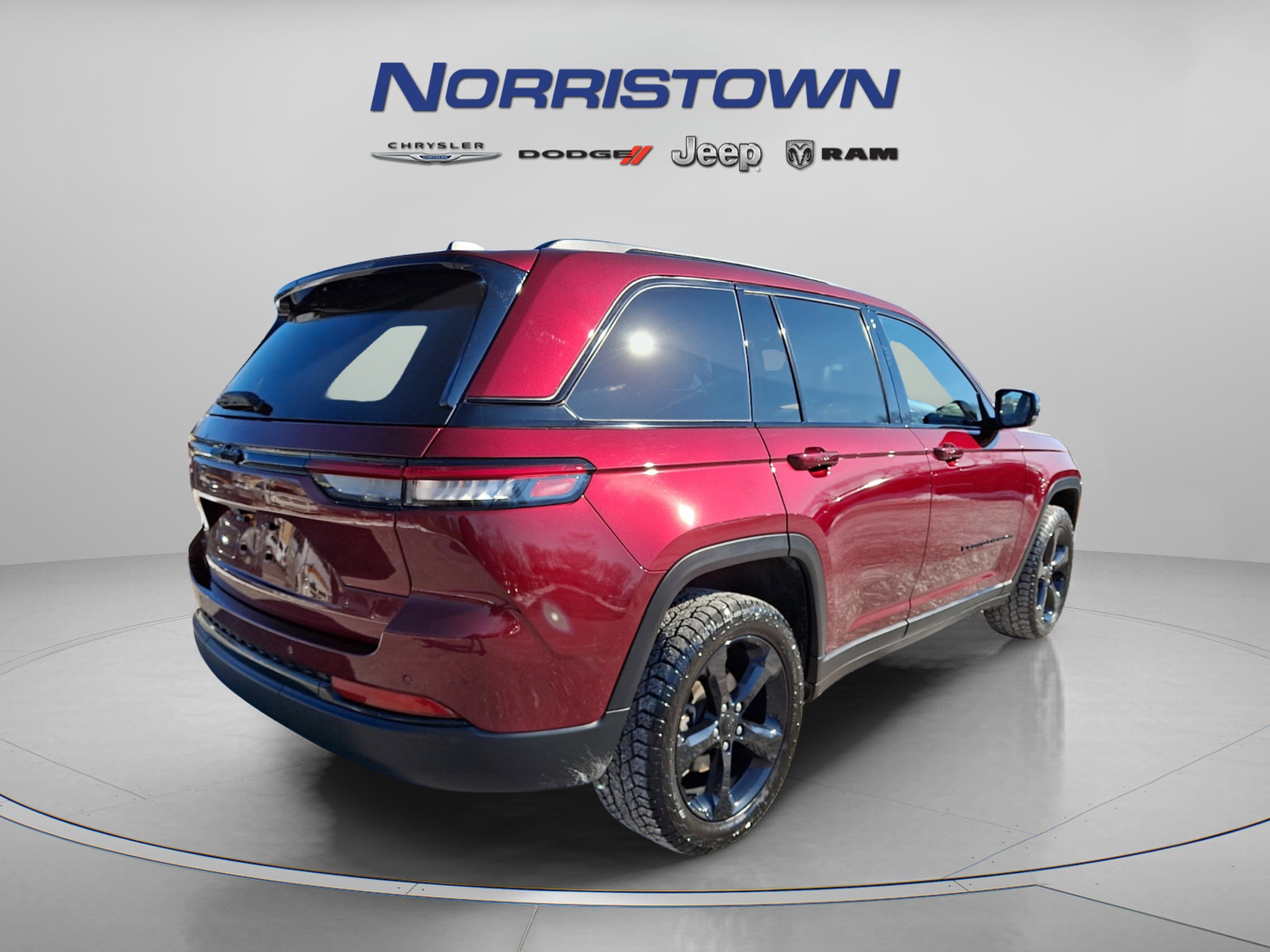 2023 Jeep Grand Cherokee Altitude 4x4