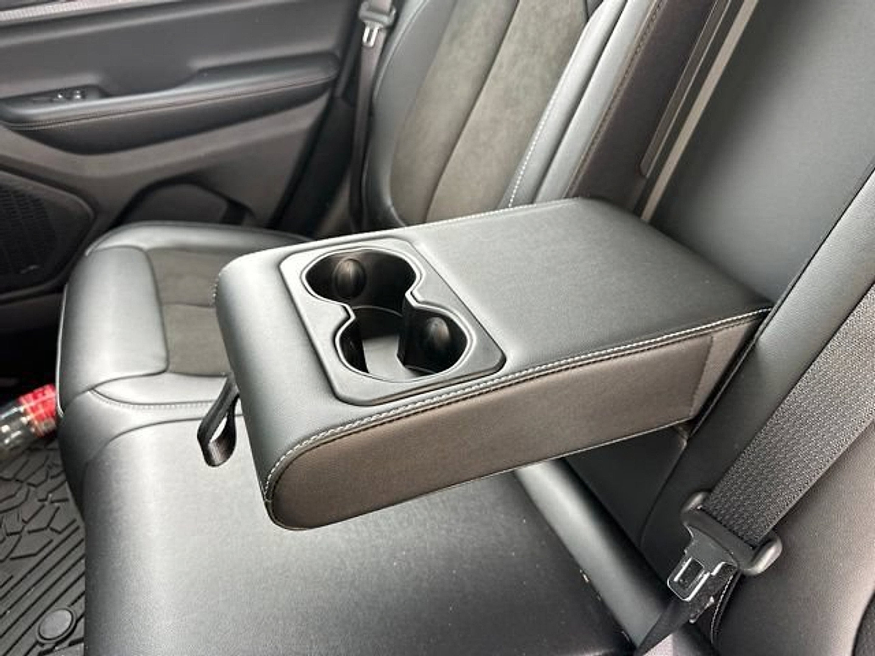 2023 Jeep Grand Cherokee Altitude X 4x4