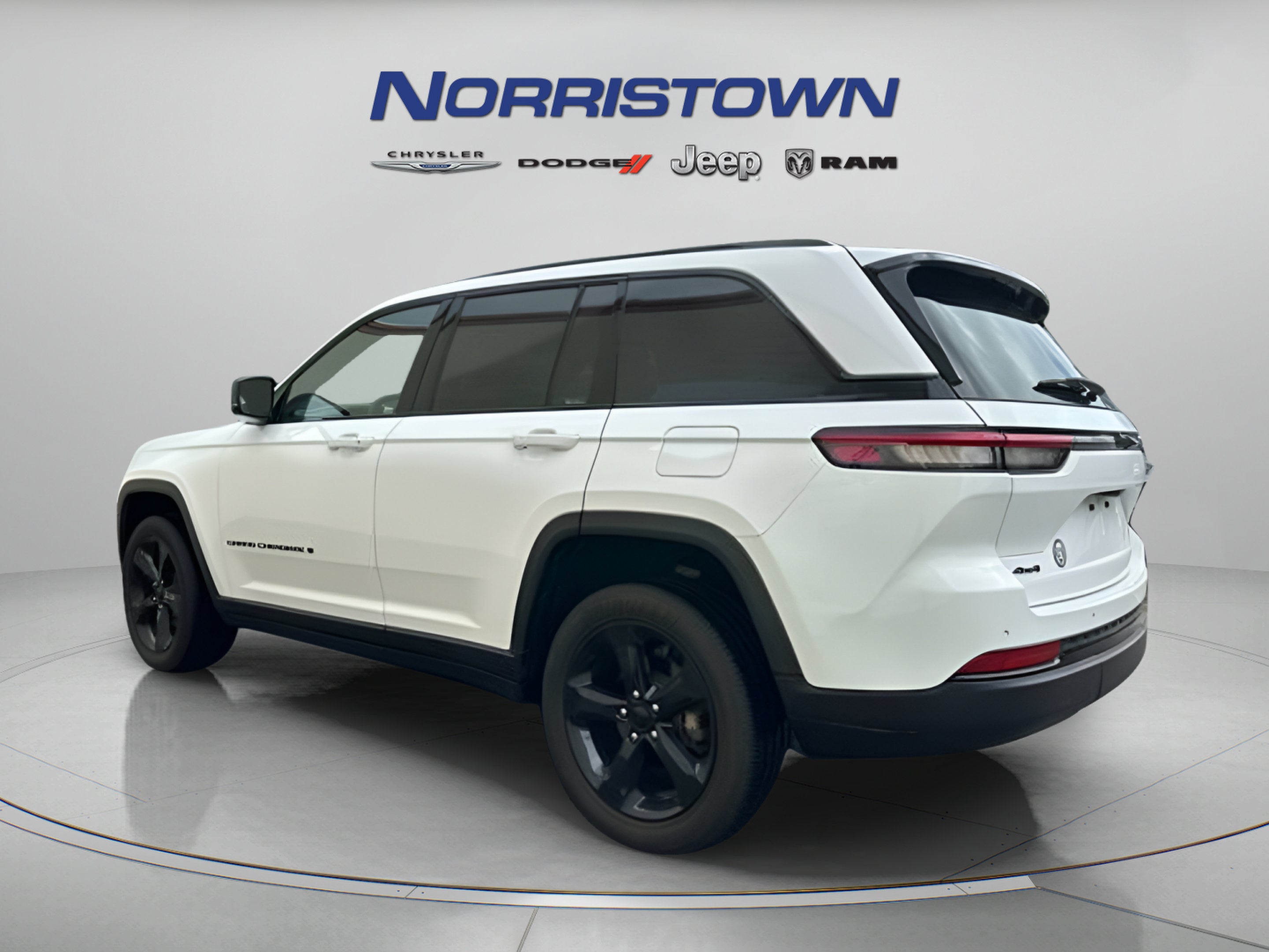 2023 Jeep Grand Cherokee Altitude X 4x4