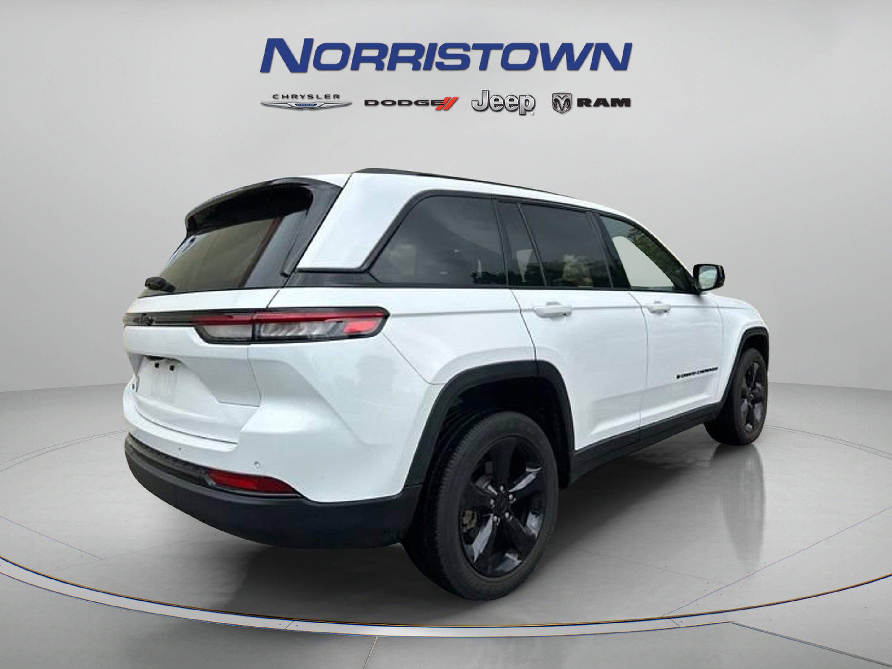 2023 Jeep Grand Cherokee Altitude X 4x4