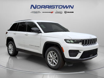 2025 Jeep Grand Cherokee GRAND CHEROKEE LAREDO X 4X4