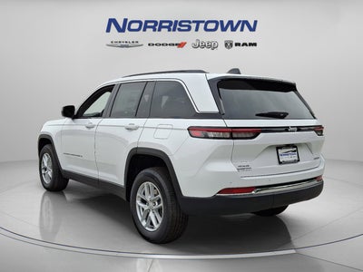 2025 Jeep Grand Cherokee GRAND CHEROKEE LAREDO X 4X4