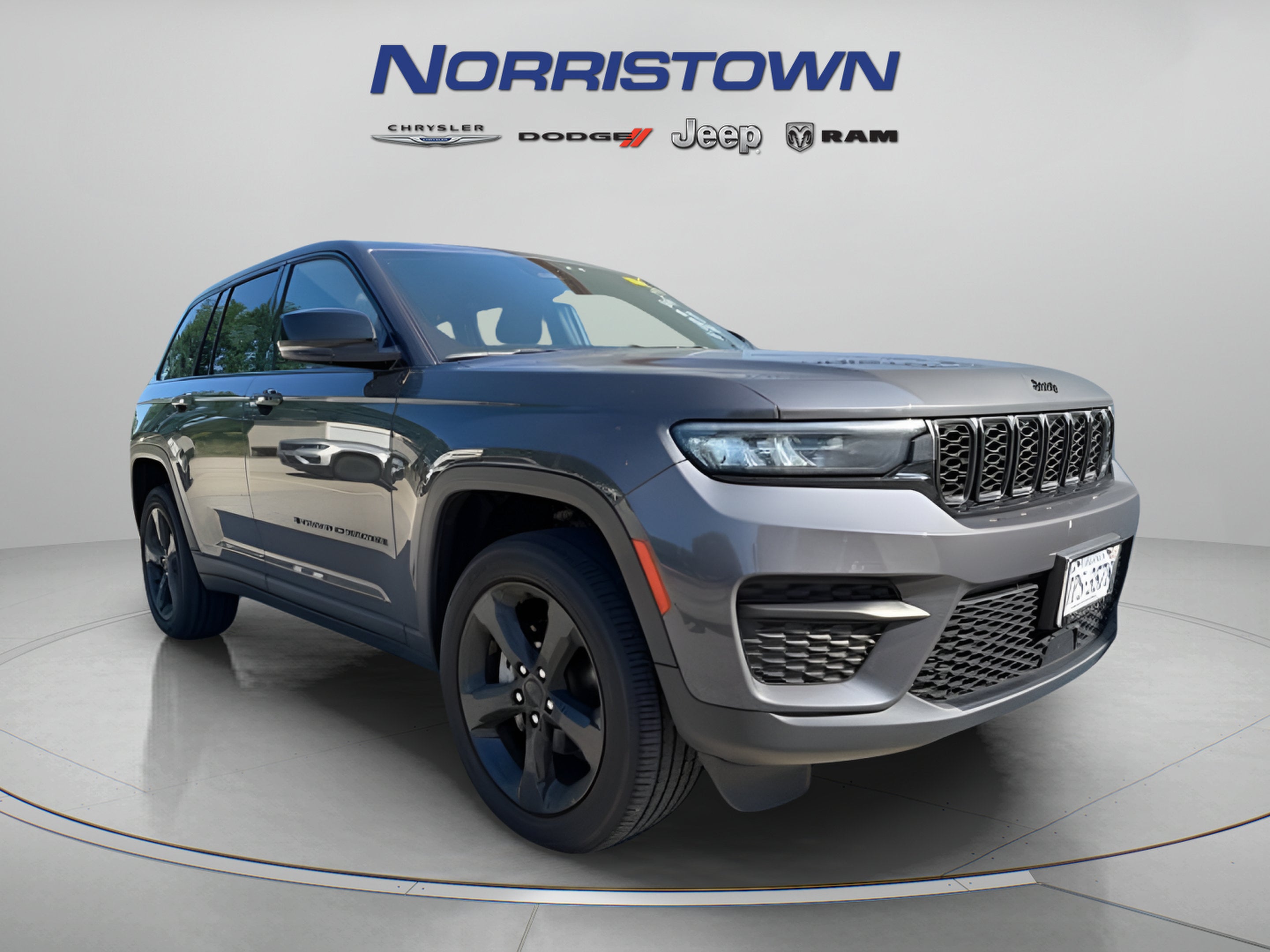 2023 Jeep Grand Cherokee Altitude 4x4