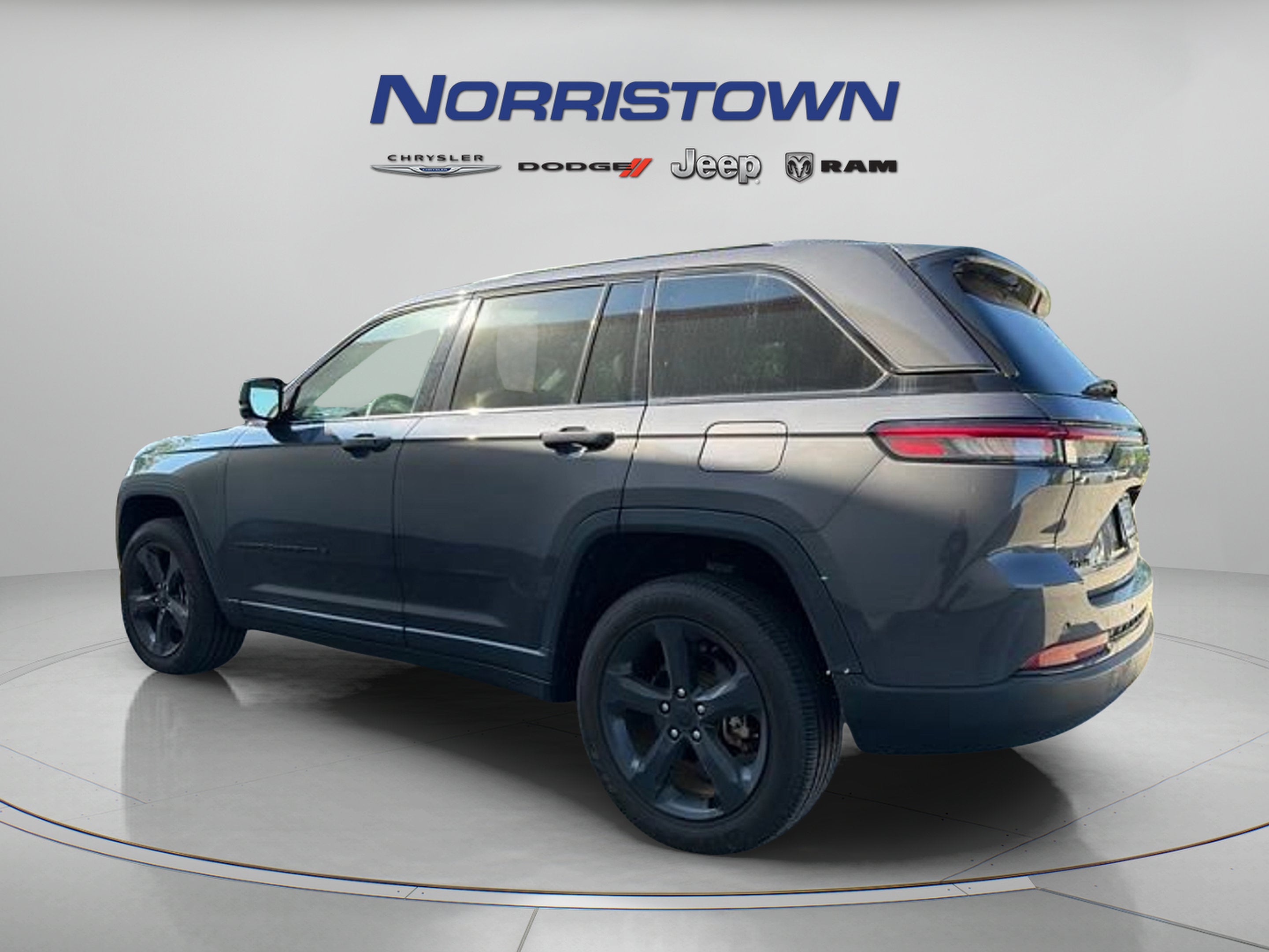 2023 Jeep Grand Cherokee Altitude 4x4
