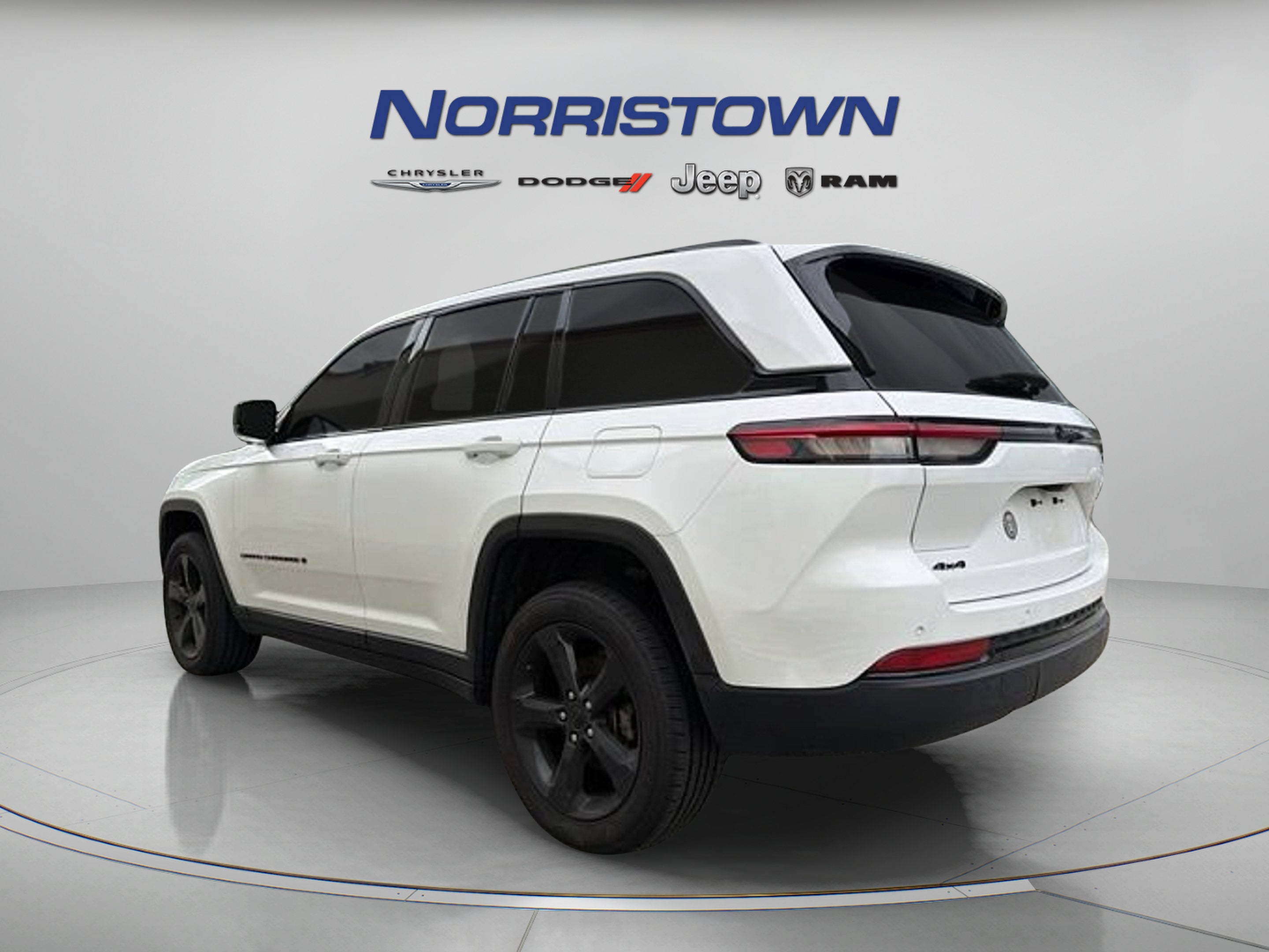 2023 Jeep Grand Cherokee Altitude 4x4