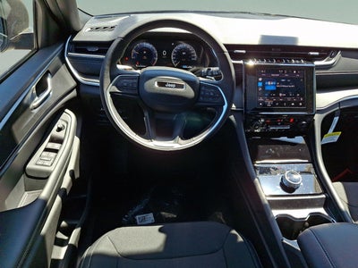 2026 Jeep Grand Cherokee GRAND CHEROKEE LAREDO X 4X4