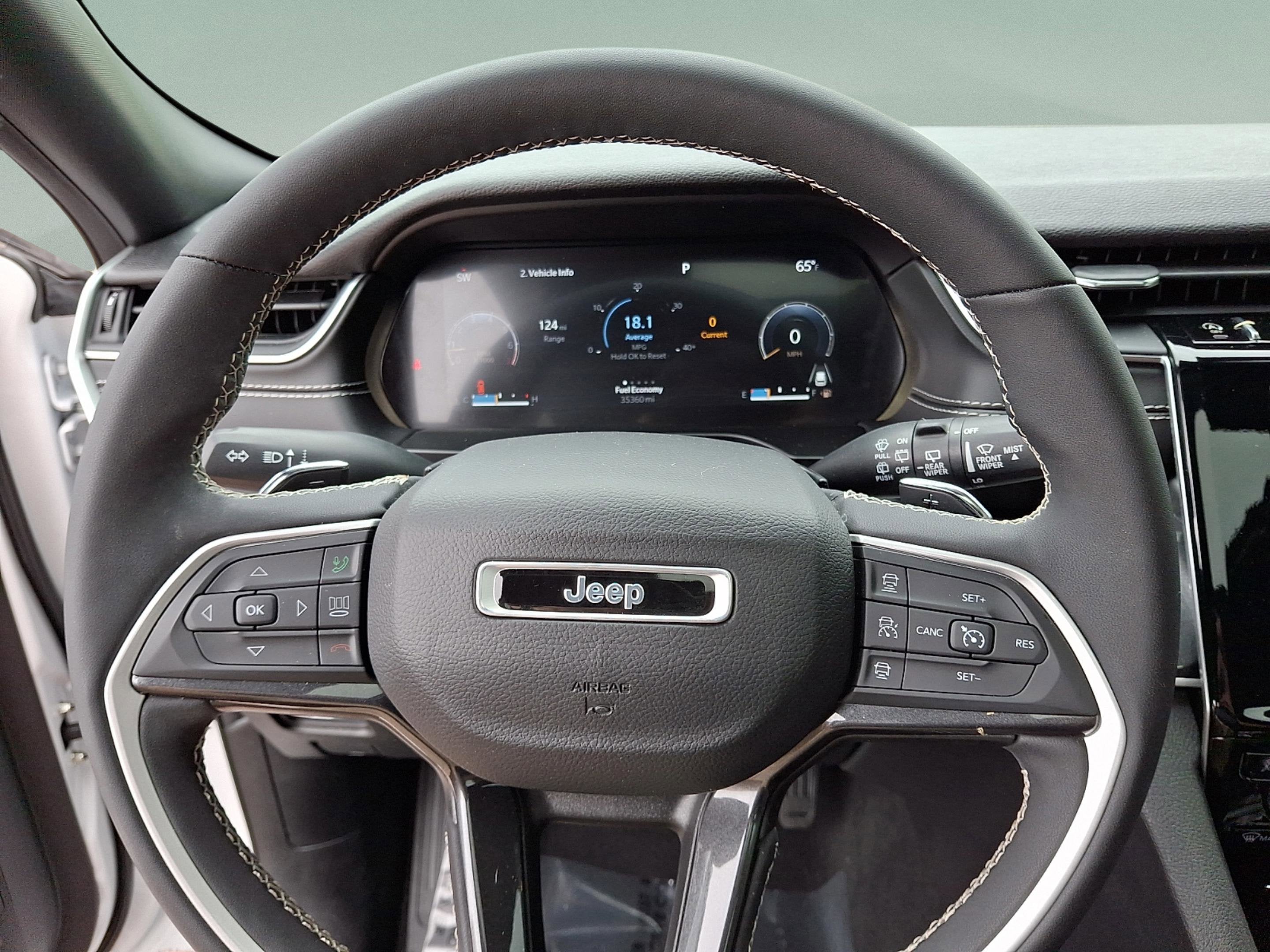 2023 Jeep Grand Cherokee Altitude 4x4