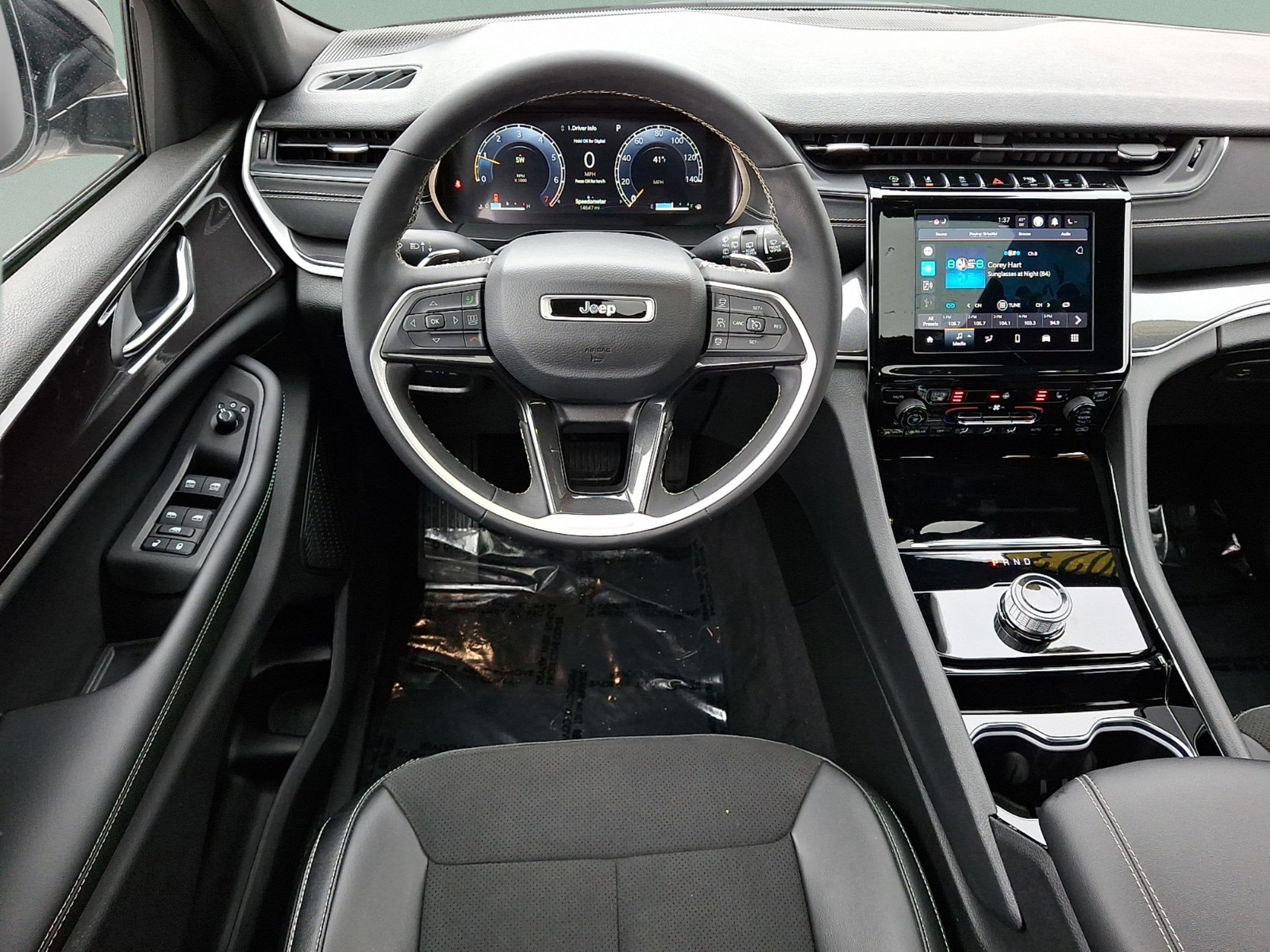 2023 Jeep Grand Cherokee Altitude 4x4