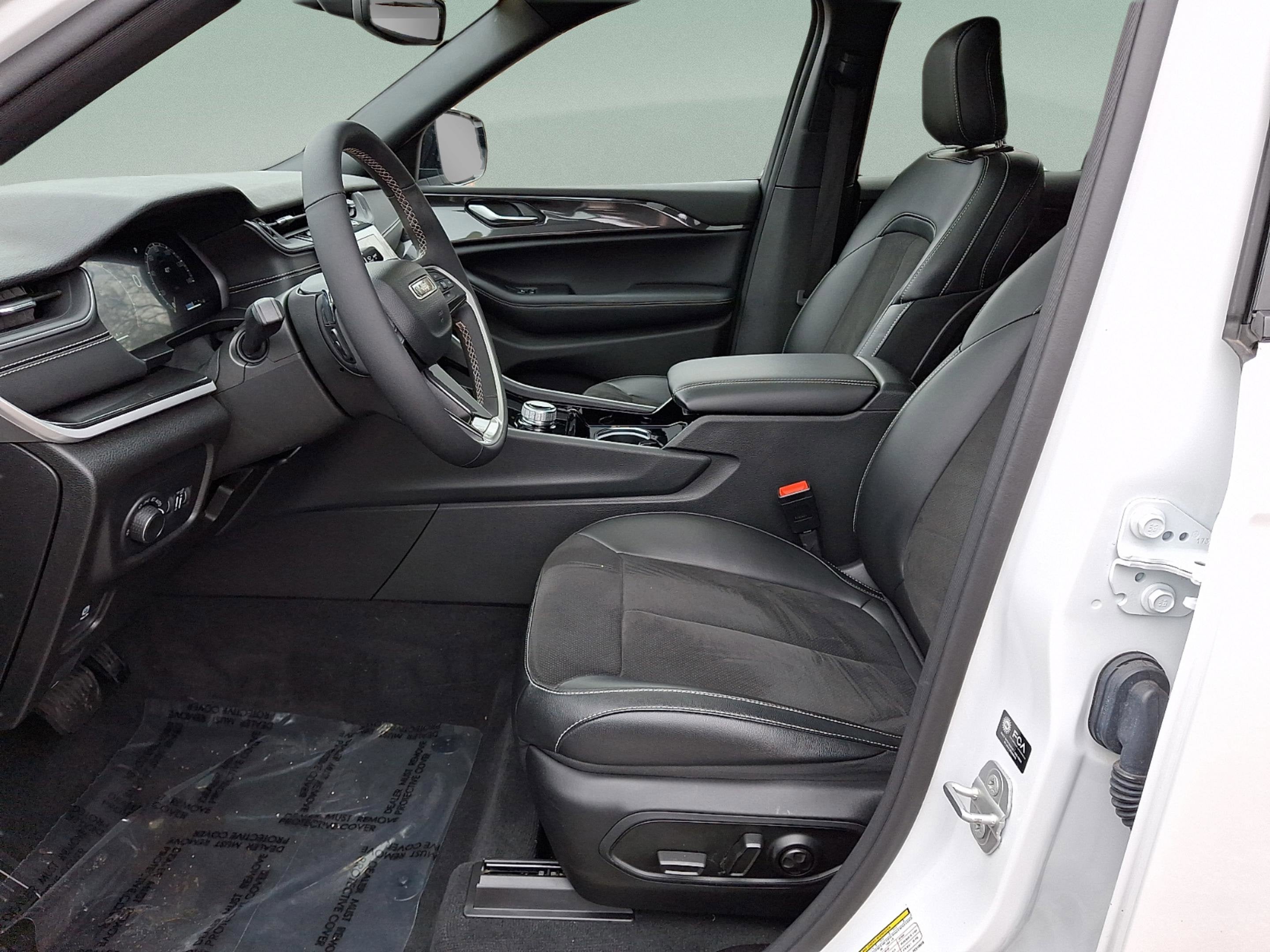 2023 Jeep Grand Cherokee Altitude 4x4