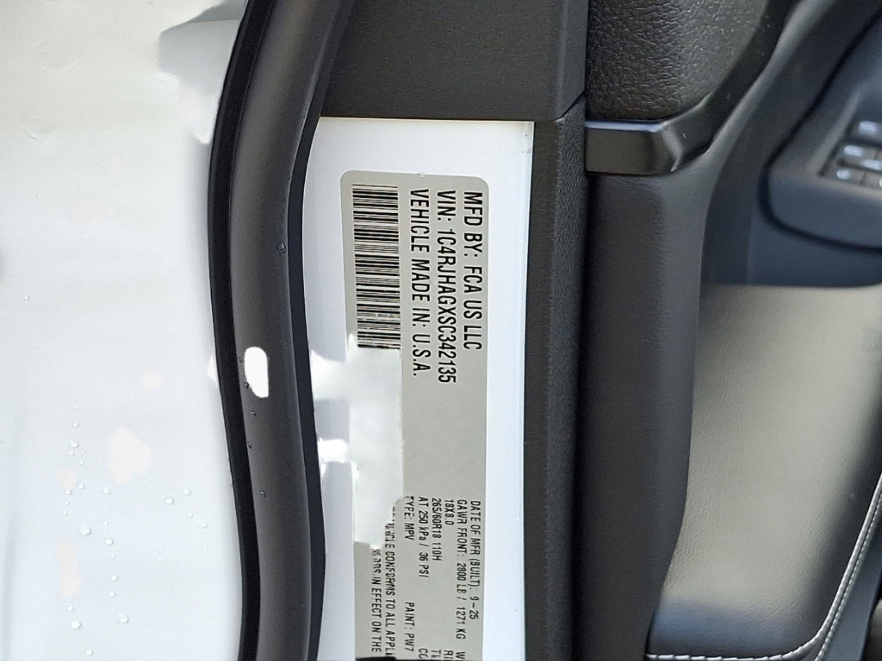 2025 Jeep Grand Cherokee GRAND CHEROKEE ALTITUDE X 4X4