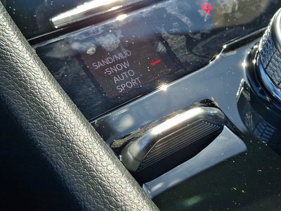2027 Jeep Grand Cherokee Laredo Altitude