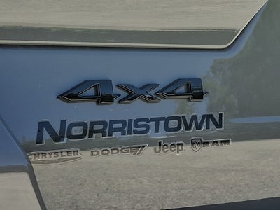 2027 Jeep Grand Cherokee Laredo Altitude