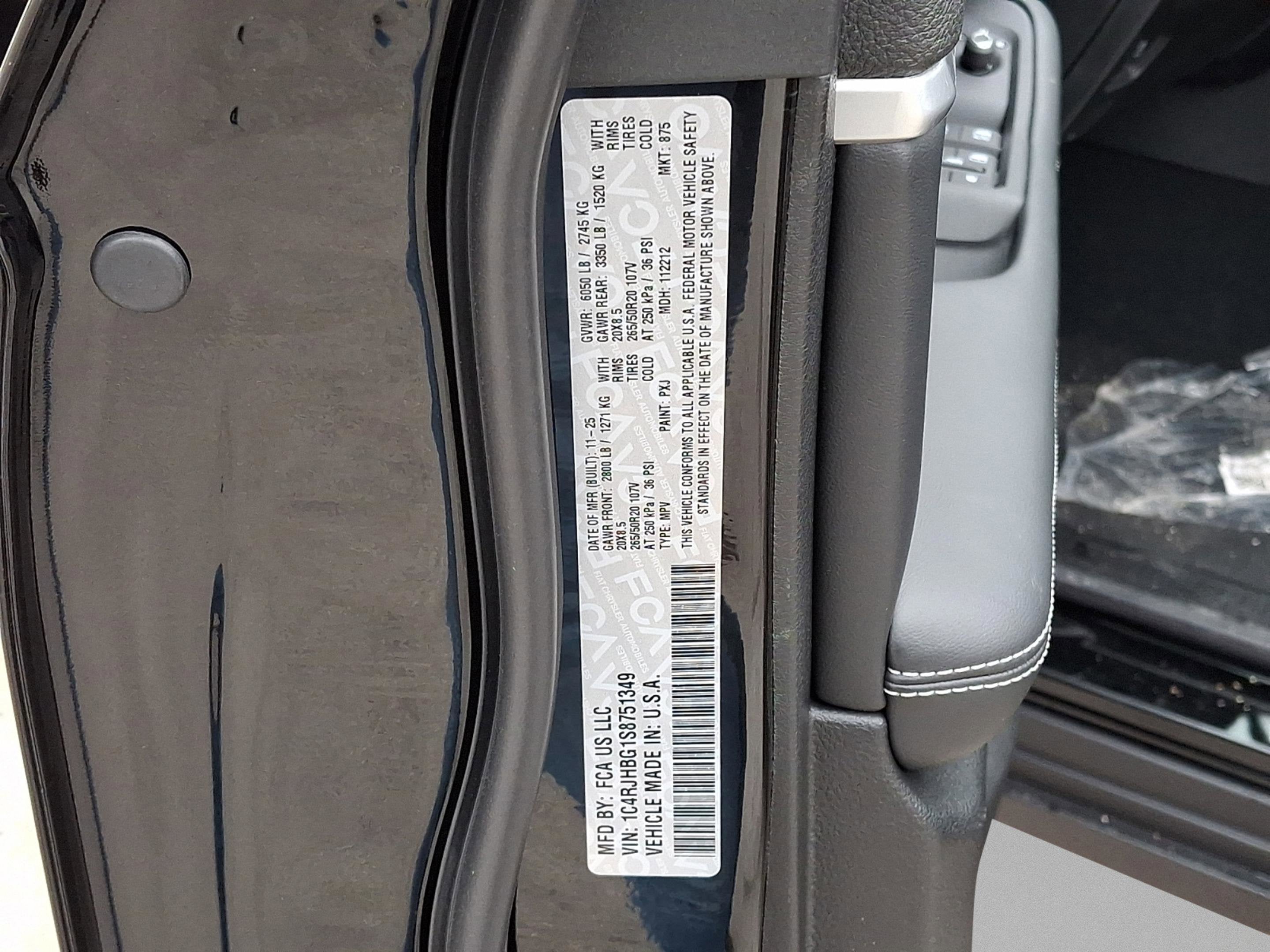 2025 Jeep Grand Cherokee GRAND CHEROKEE LIMITED 4X4