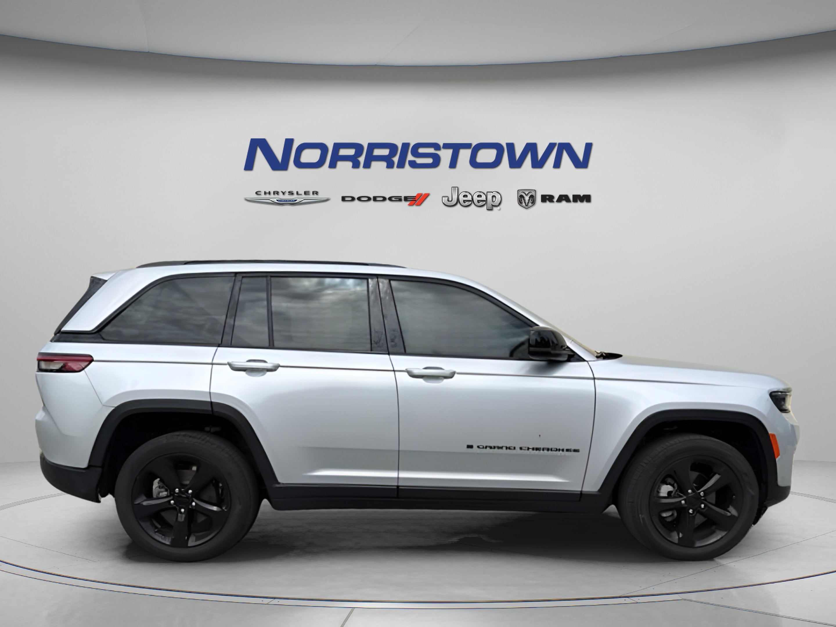 2023 Jeep Grand Cherokee Limited 4x4
