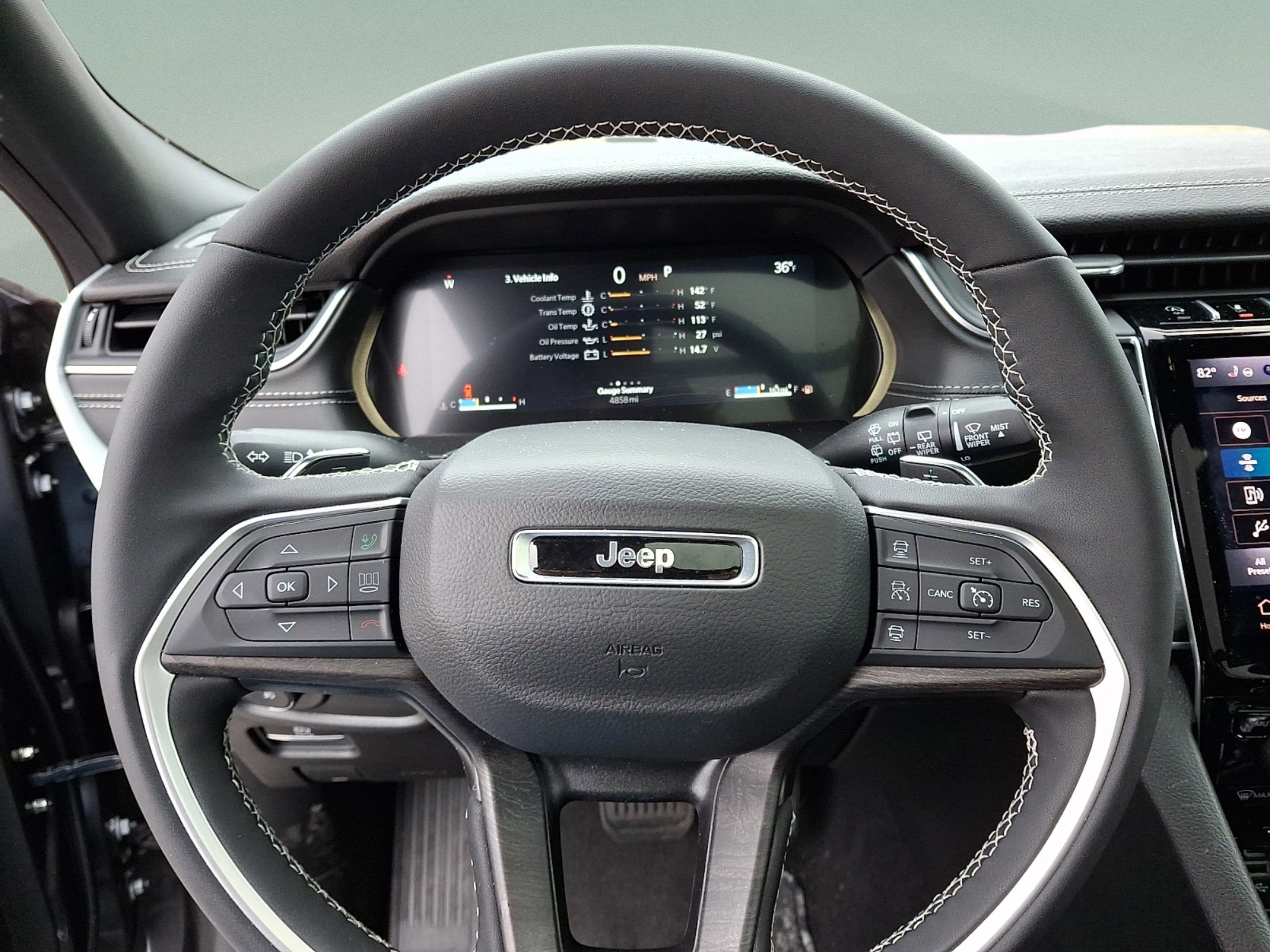 2025 Jeep Grand Cherokee GRAND CHEROKEE LIMITED 4X4