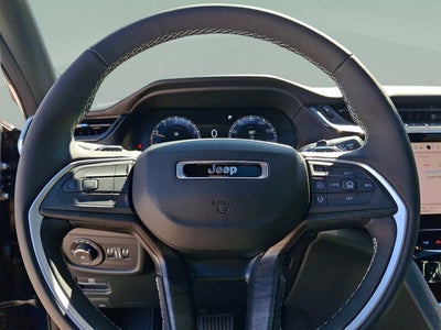 2027 Jeep Grand Cherokee Limited Reserve