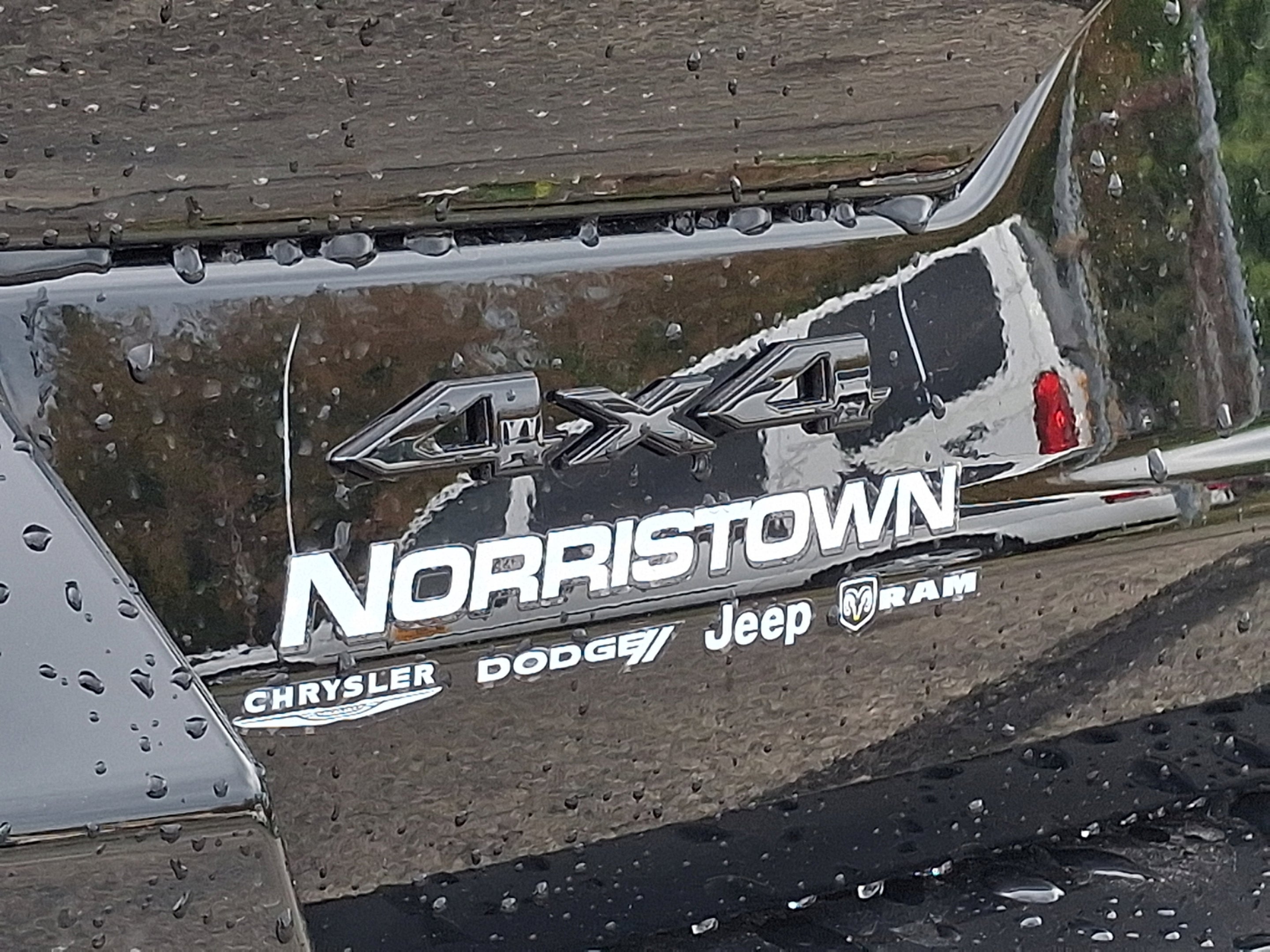 2027 Jeep Grand Cherokee GRAND CHEROKEE LIMITED RESERVE 4X4