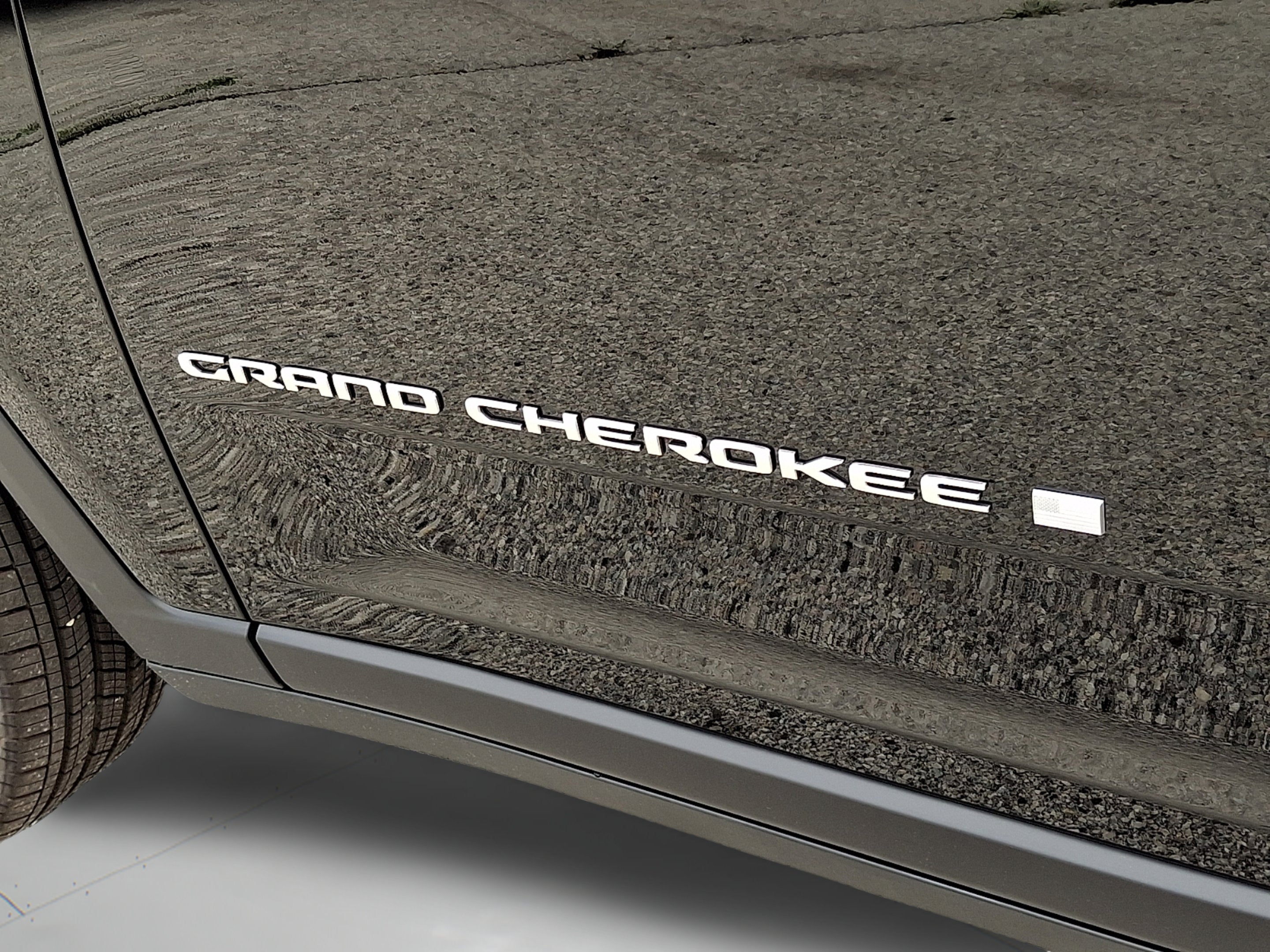 2026 Jeep Grand Cherokee GRAND CHEROKEE L LAREDO X 4X4