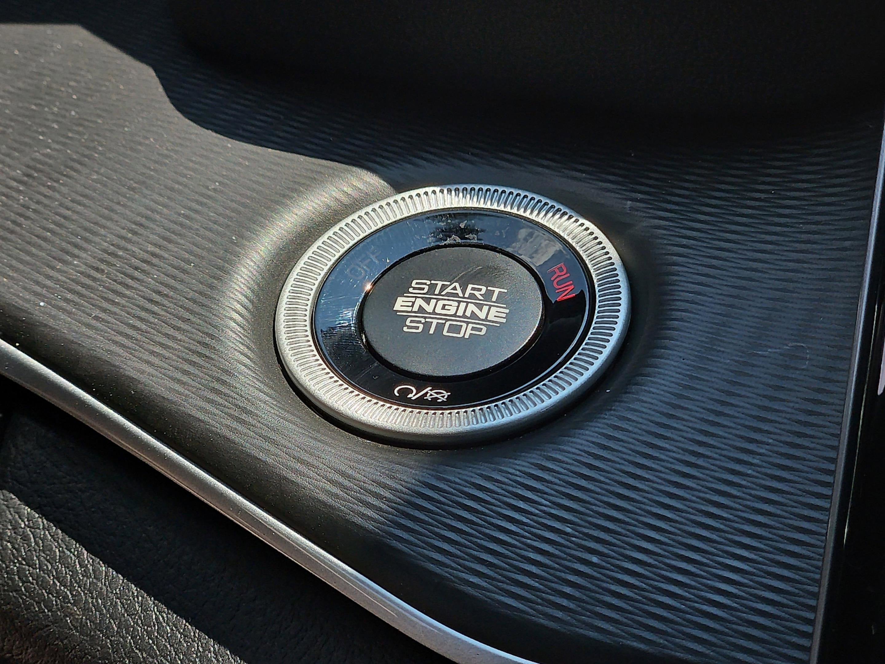 2025 Jeep Grand Cherokee GRAND CHEROKEE L ALTITUDE 4X4