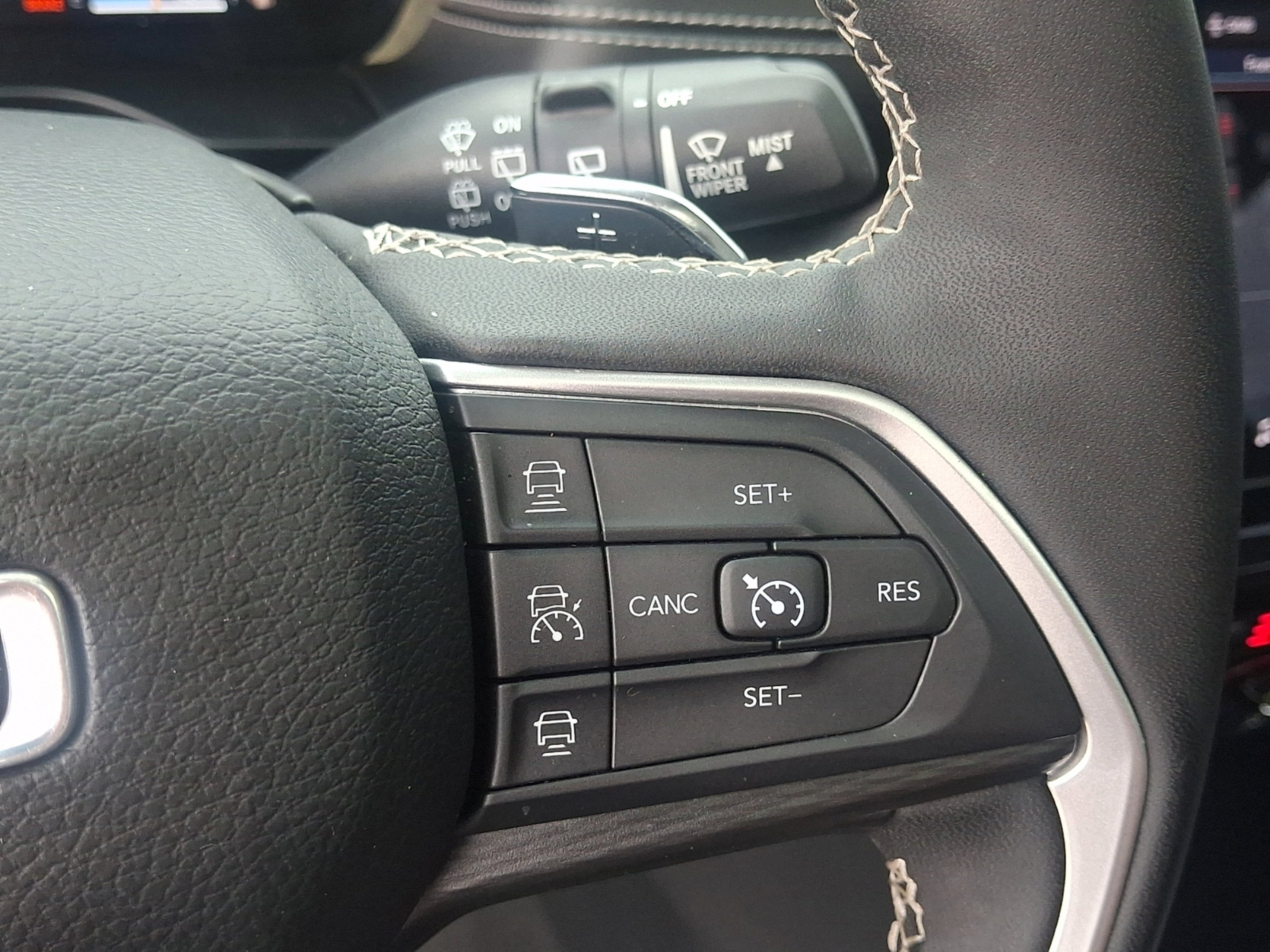 2024 Jeep Grand Cherokee L Altitude X 4x4