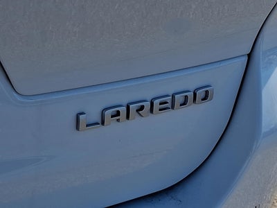 2025 Jeep Grand Cherokee GRAND CHEROKEE L LAREDO X 4X4