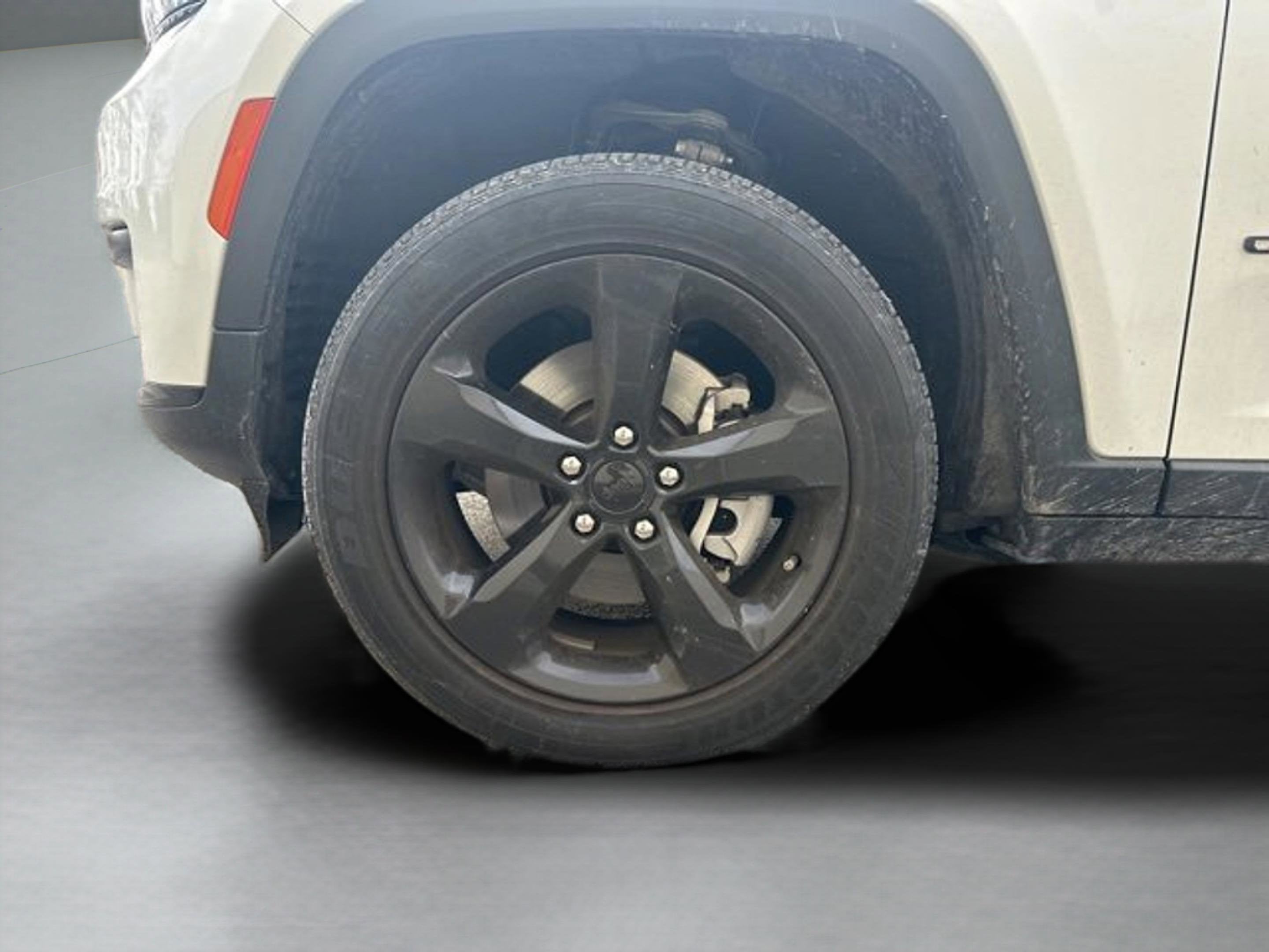 2023 Jeep Grand Cherokee L Altitude 4x4