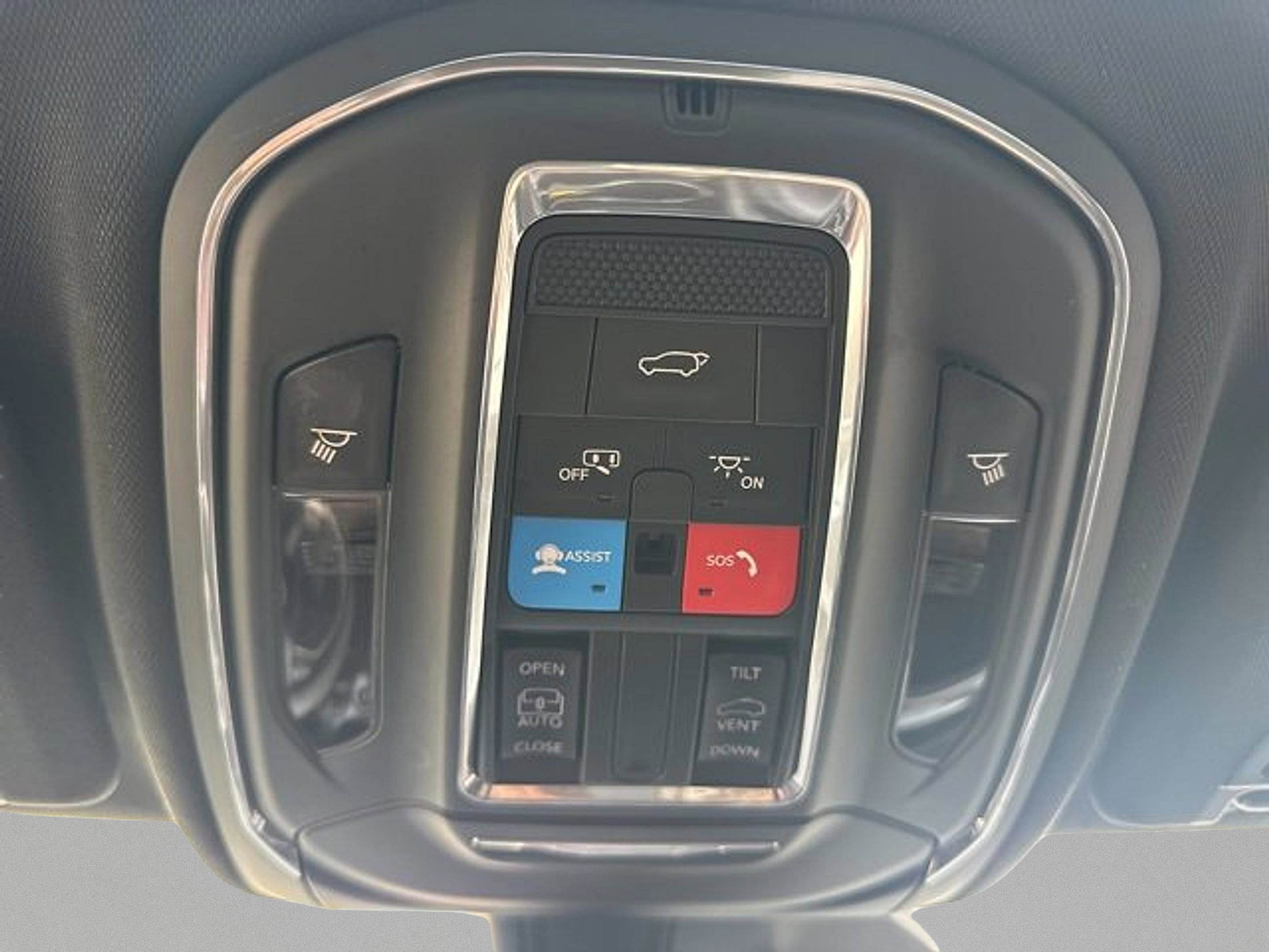 2023 Jeep Grand Cherokee L Altitude 4x4