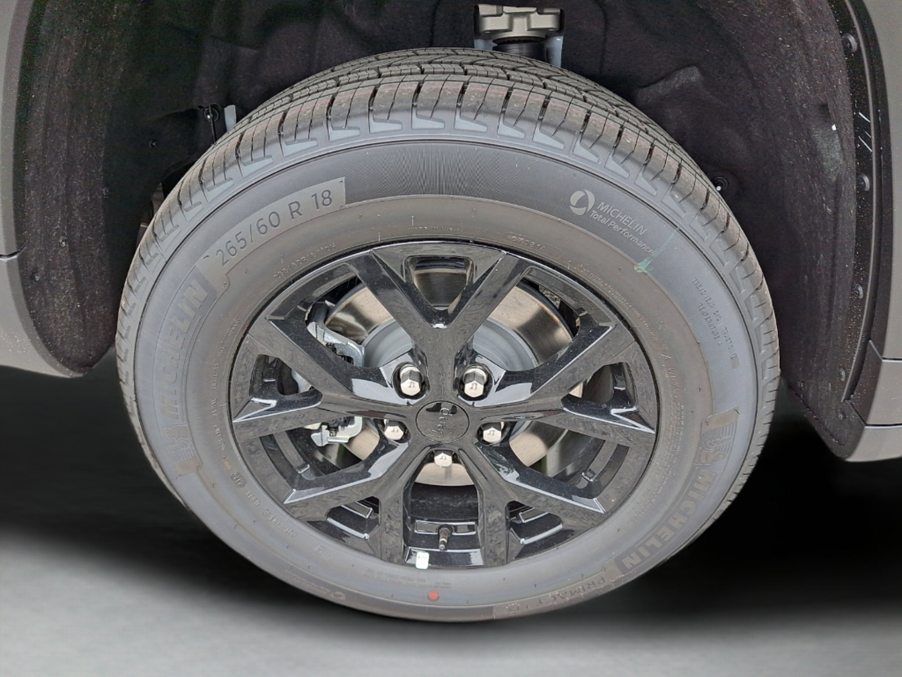 2026 Jeep Grand Cherokee GRAND CHEROKEE L LAREDO ALTITUDE 4X4