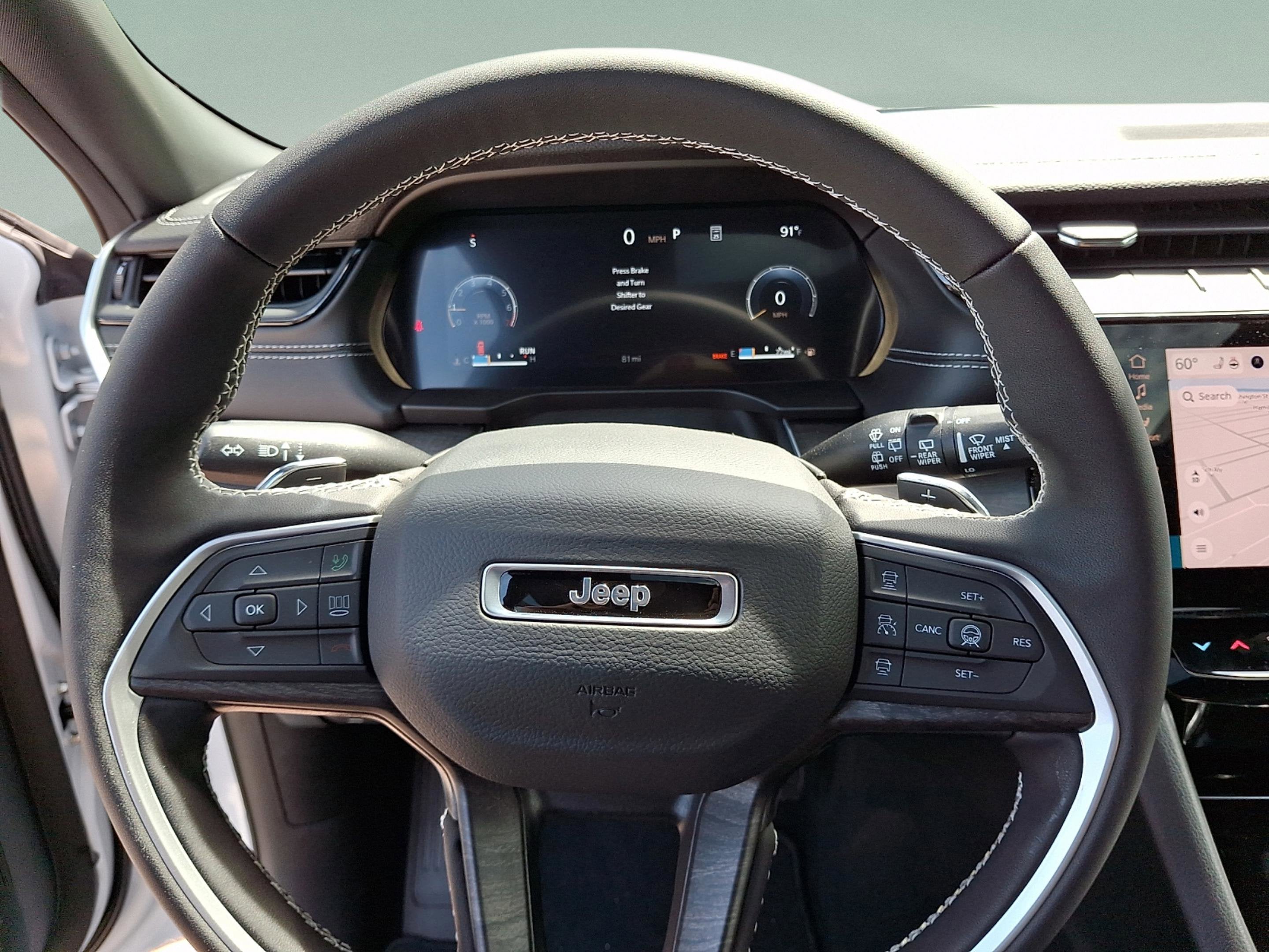 2026 Jeep Grand Cherokee GRAND CHEROKEE L LAREDO ALTITUDE 4X4