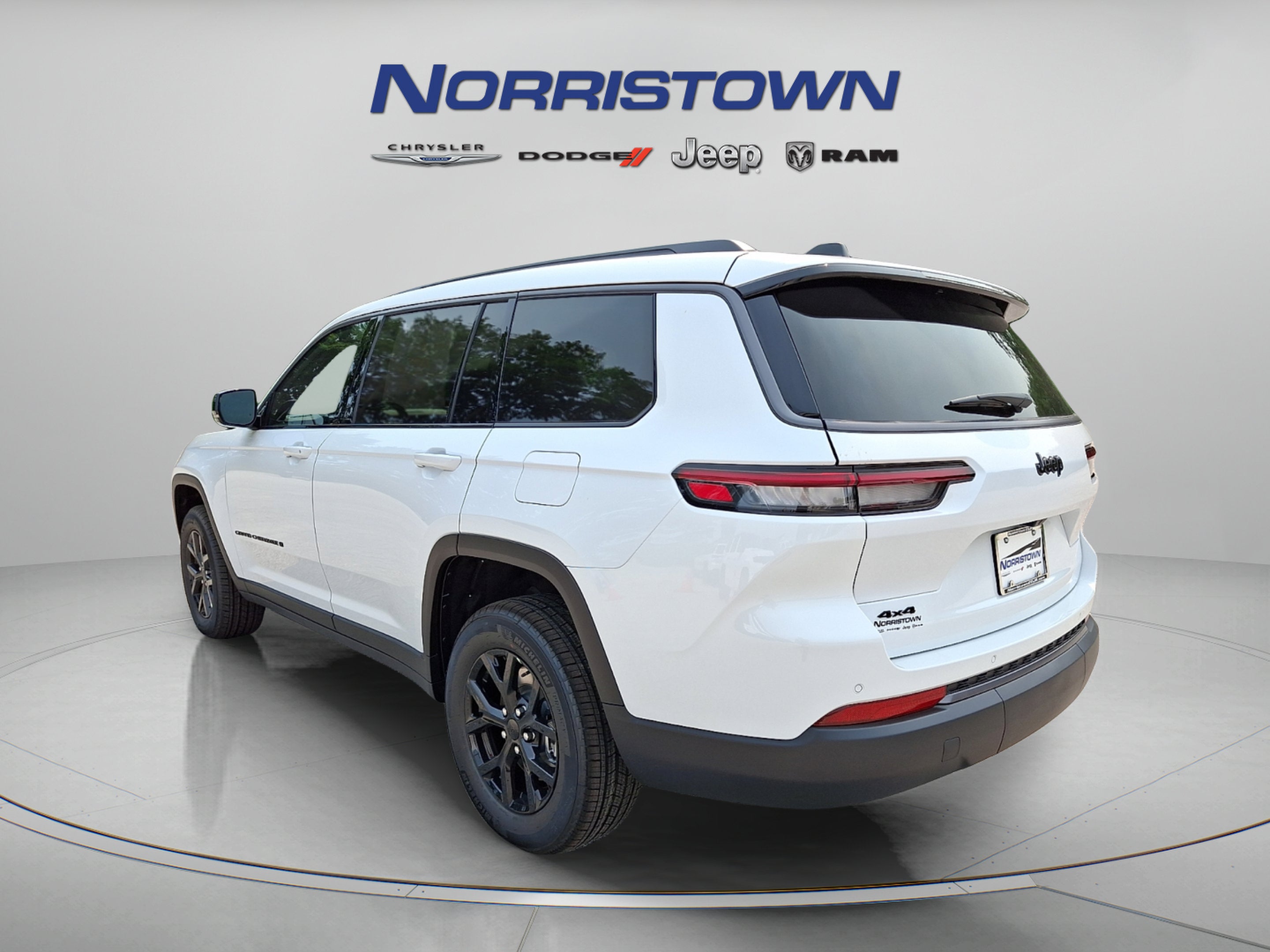 2026 Jeep Grand Cherokee GRAND CHEROKEE L LAREDO ALTITUDE 4X4