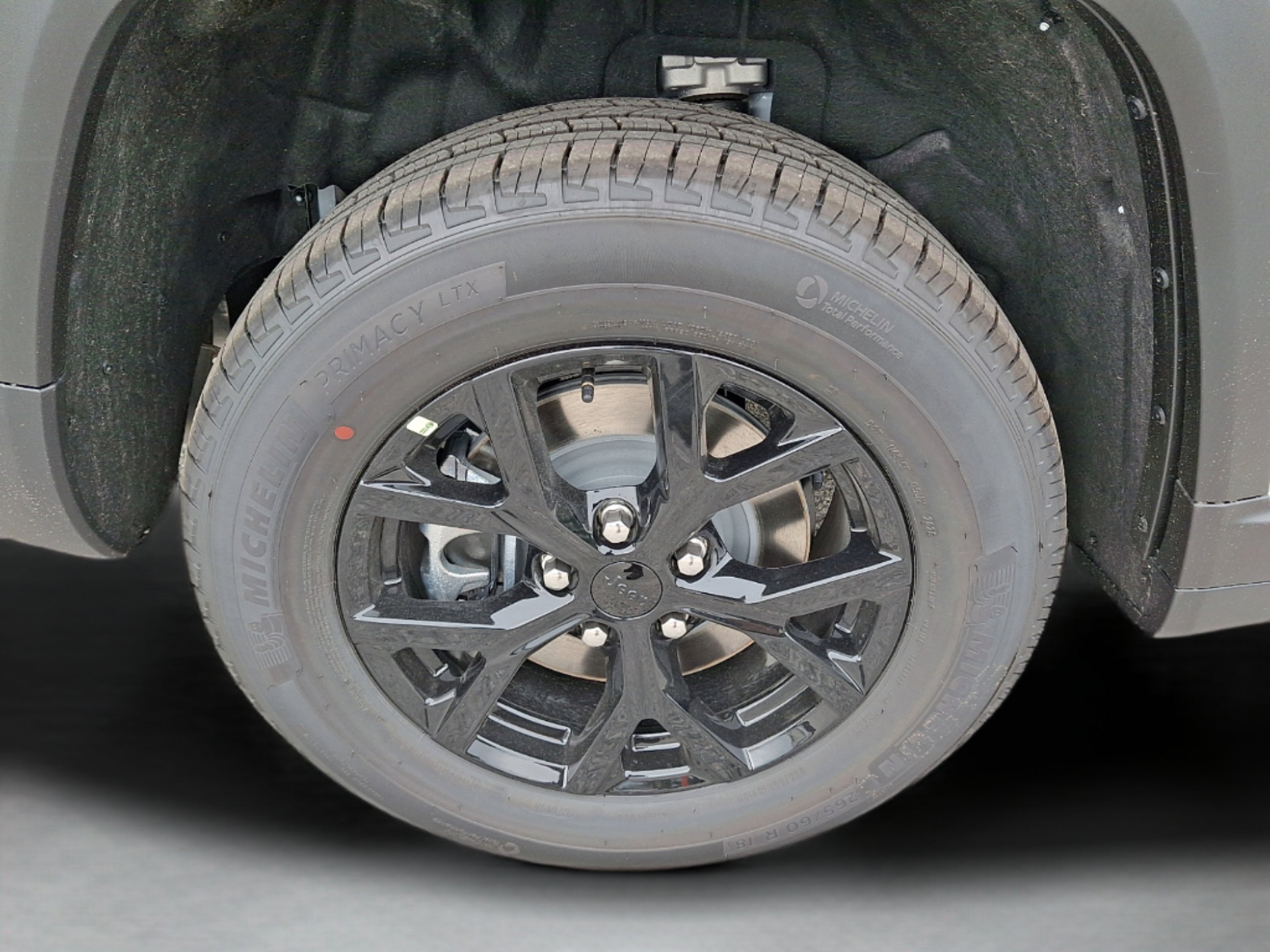 2026 Jeep Grand Cherokee GRAND CHEROKEE L LAREDO ALTITUDE 4X4
