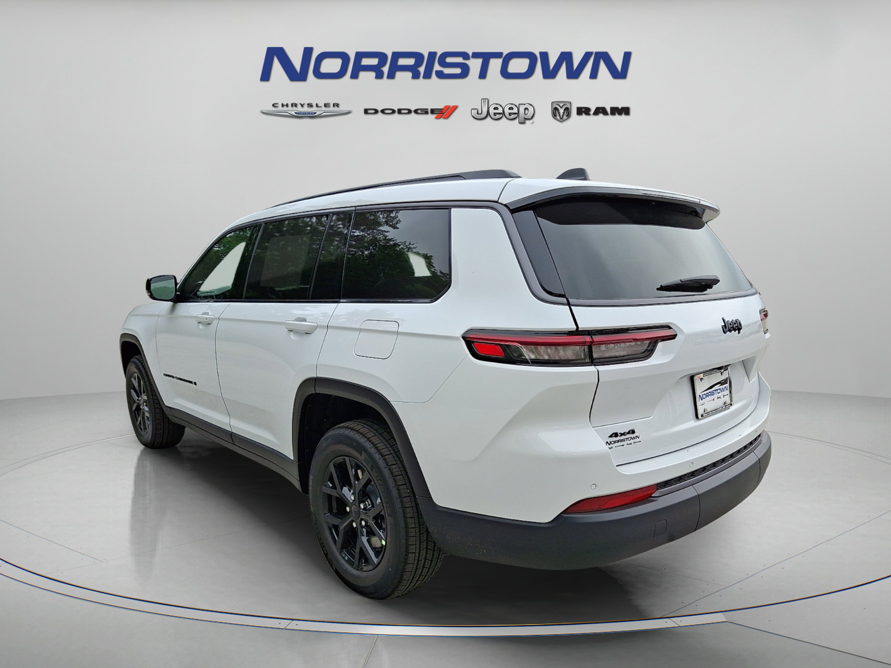 2026 Jeep Grand Cherokee GRAND CHEROKEE L LAREDO ALTITUDE 4X4
