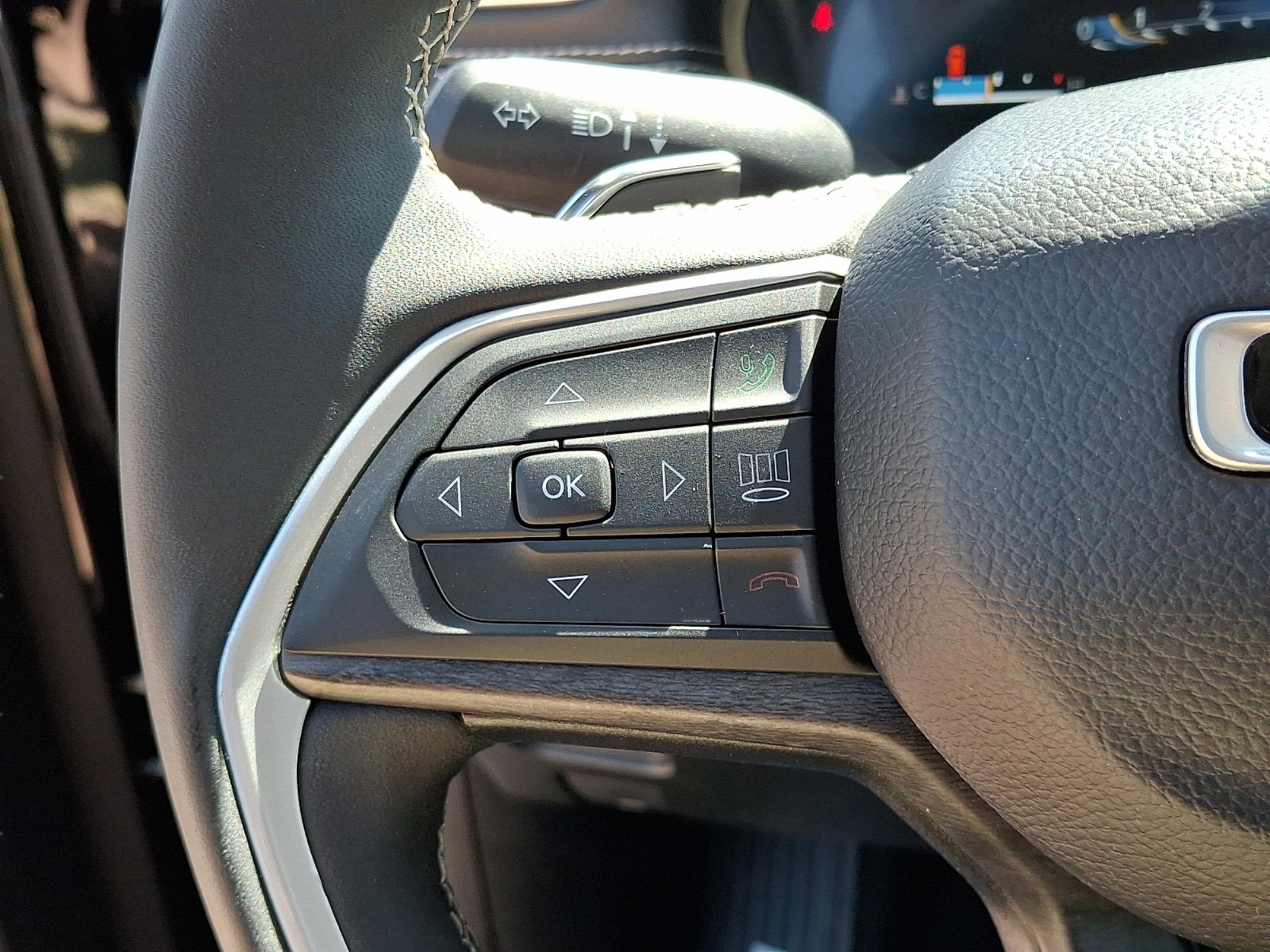 2023 Jeep Grand Cherokee L Limited 4x4