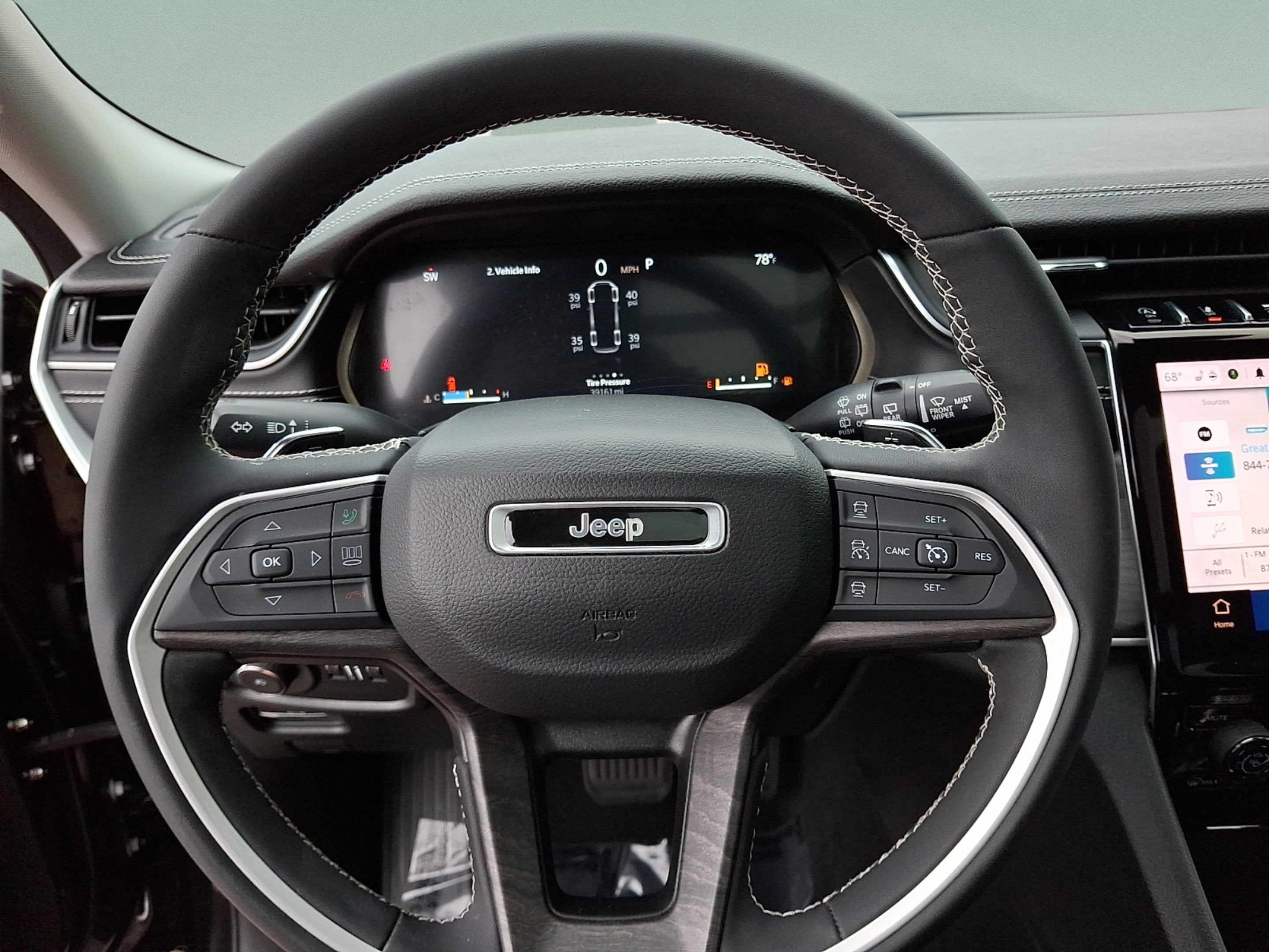 2023 Jeep Grand Cherokee L Limited 4x4