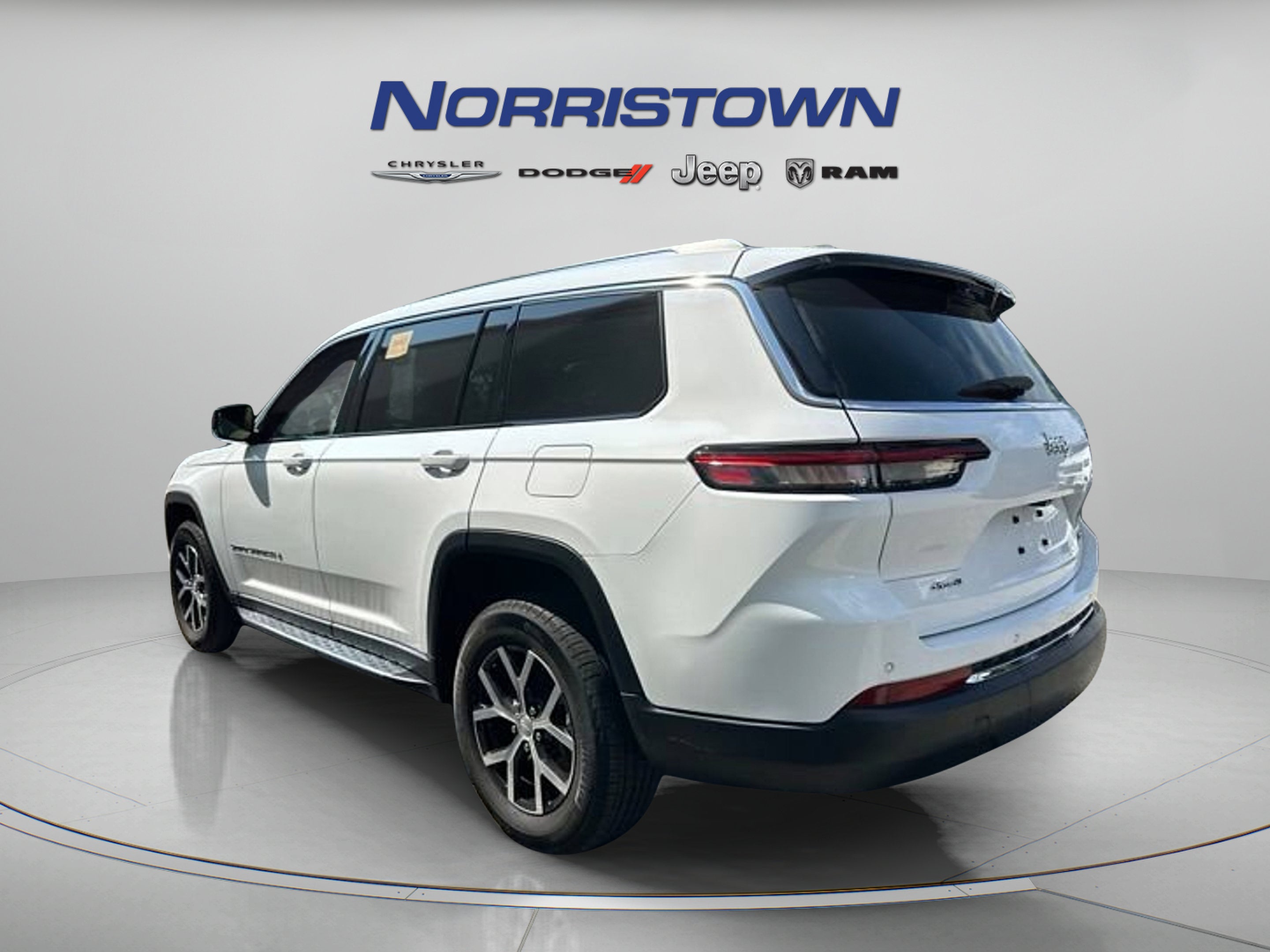 2023 Jeep Grand Cherokee L Limited 4x4