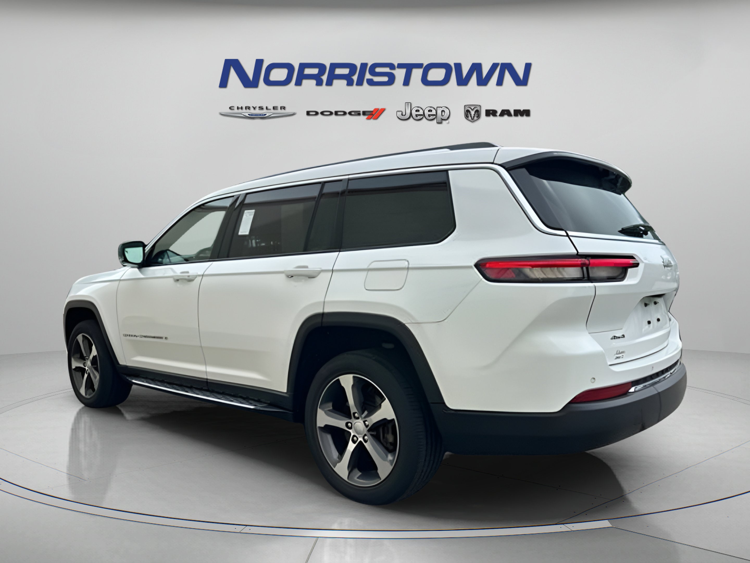 2023 Jeep Grand Cherokee L Limited 4x4