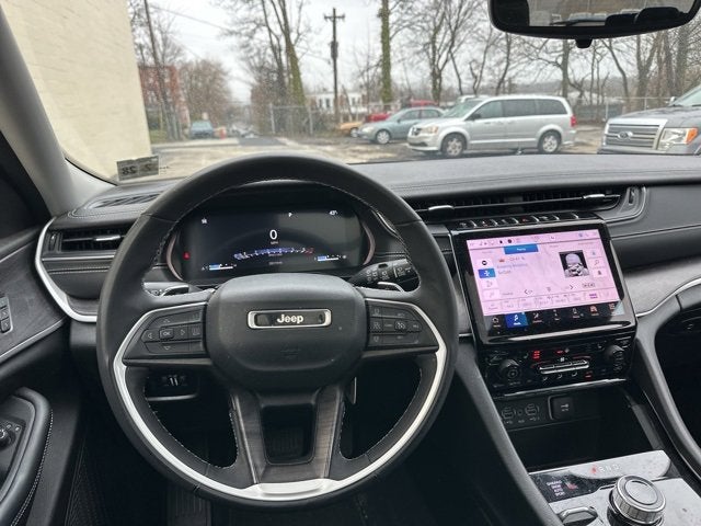 2023 Jeep Grand Cherokee L Limited 4x4