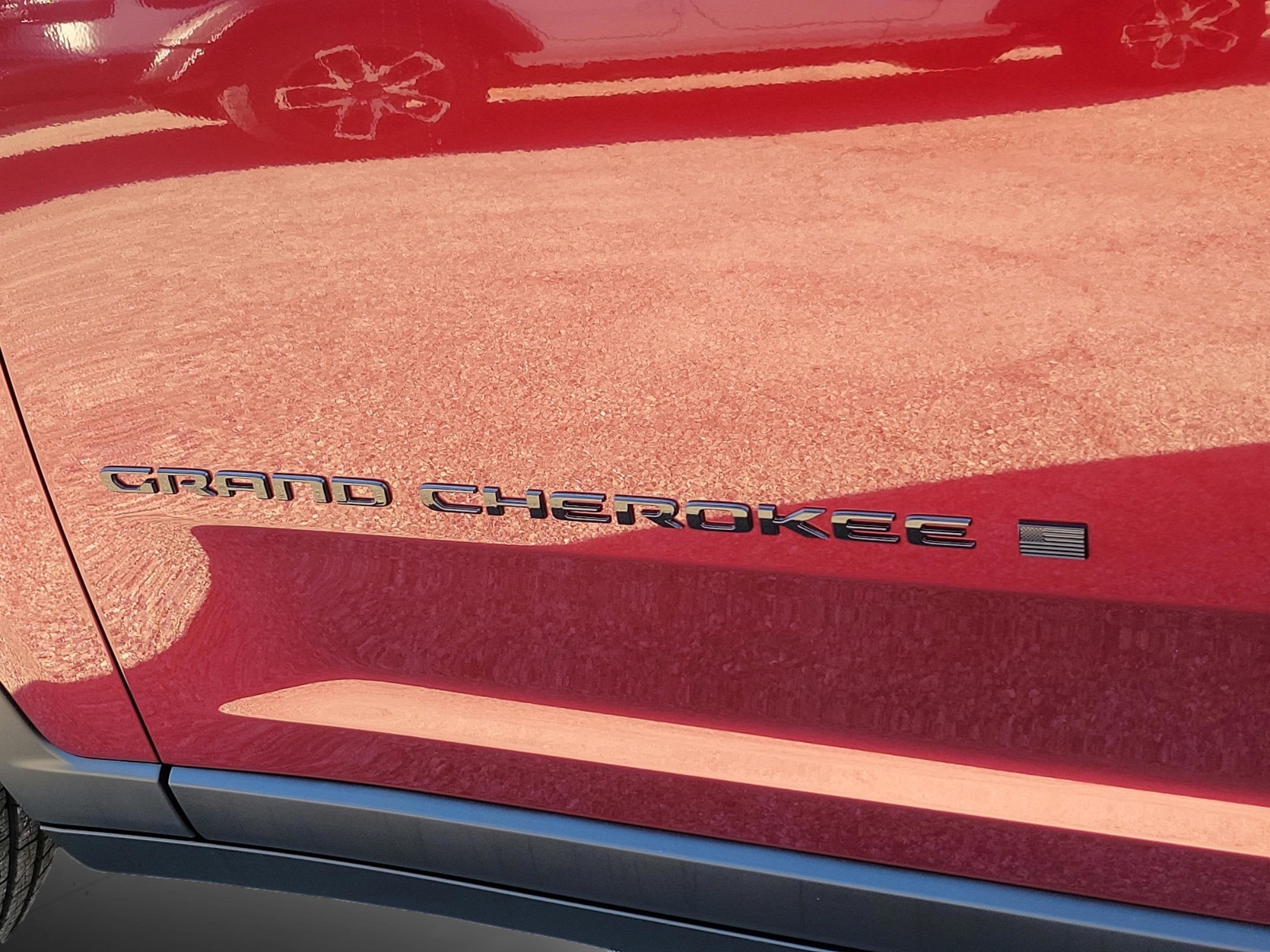 2025 Jeep Grand Cherokee GRAND CHEROKEE L LIMITED 4X4