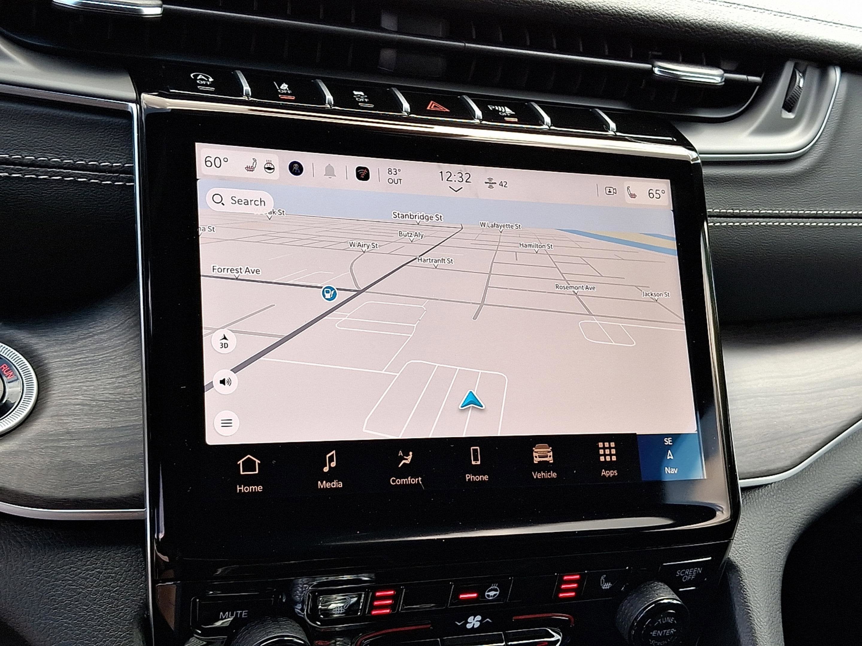 2025 Jeep Grand Cherokee GRAND CHEROKEE L LIMITED 4X4