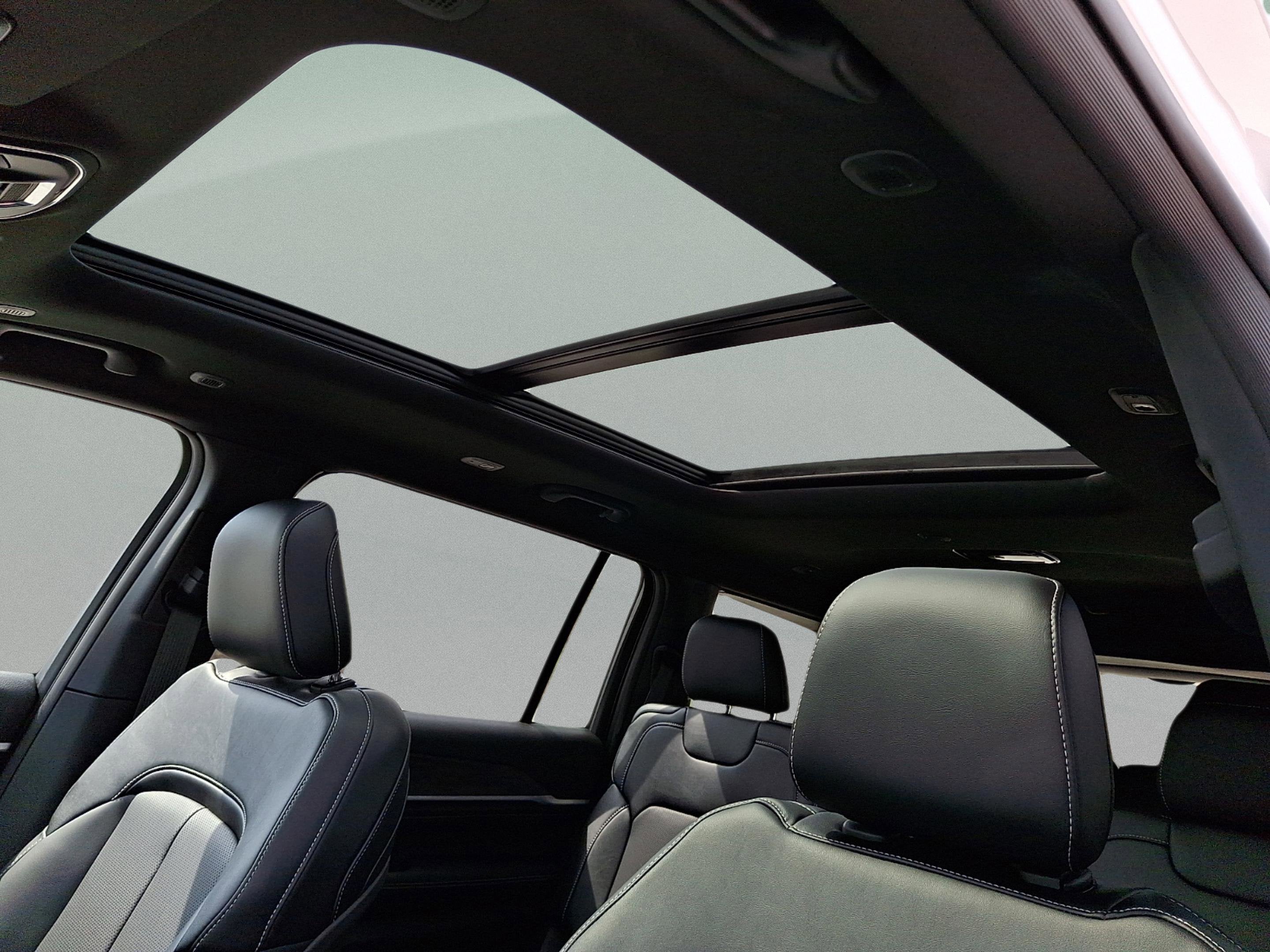 2026 Jeep Grand Cherokee GRAND CHEROKEE L LIMITED RESERVE 4X4