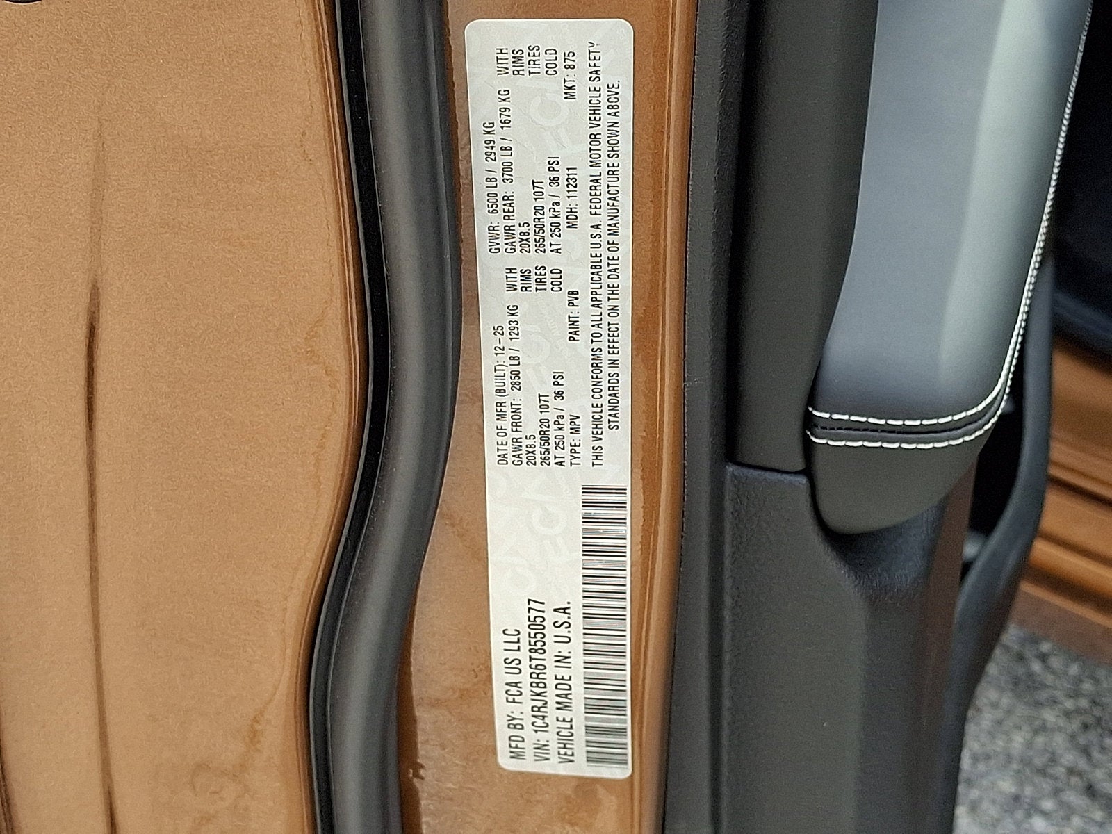 2026 Jeep Grand Cherokee GRAND CHEROKEE L LIMITED RESERVE 4X4