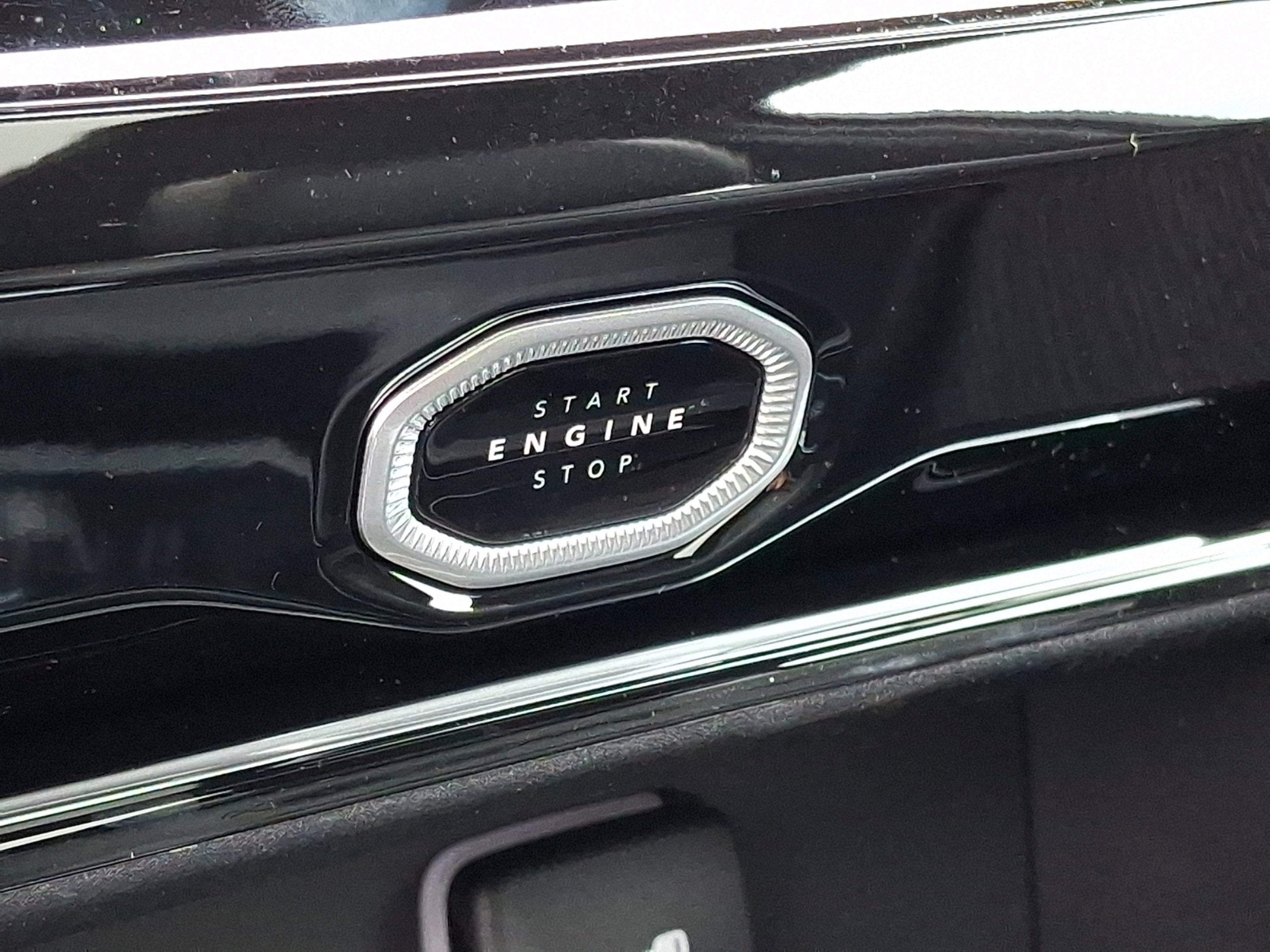 2026 Jeep Grand Cherokee GRAND CHEROKEE L 85TH ANNIVERSARY EDITION 4X4