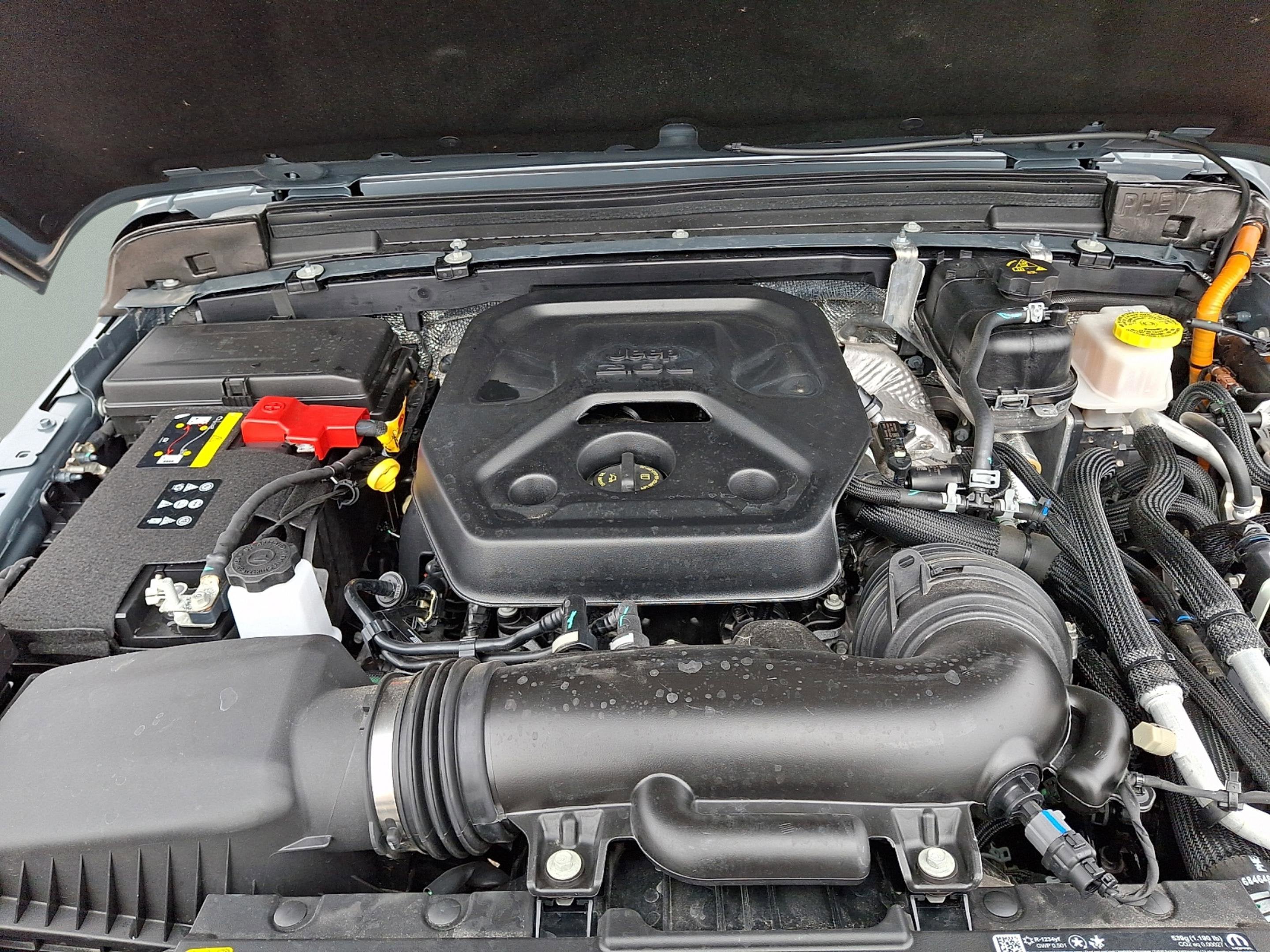 2025 Jeep Wrangler 4xe Sahara 4xe