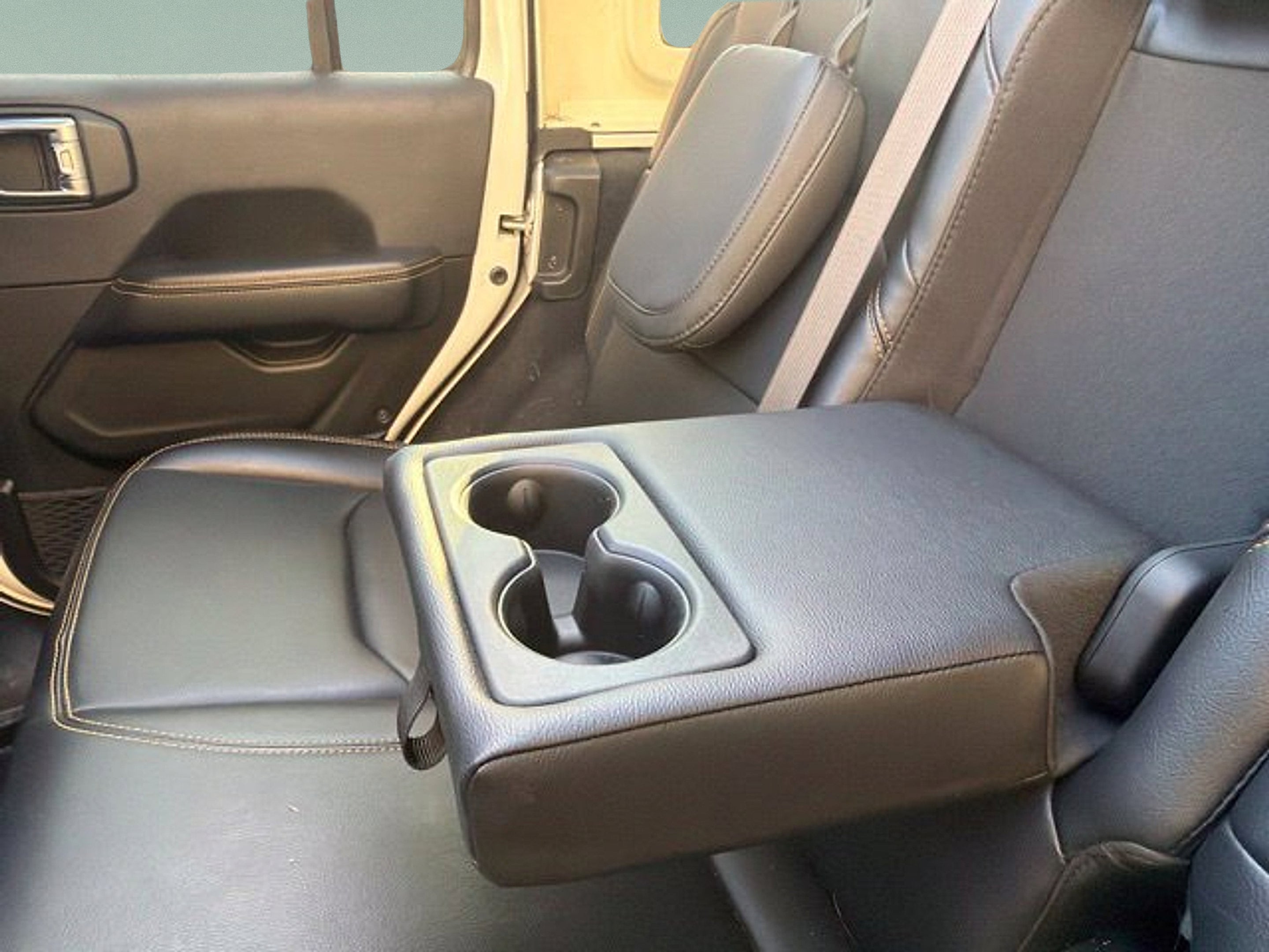2024 Jeep Wrangler 4xe Sahara 4xe