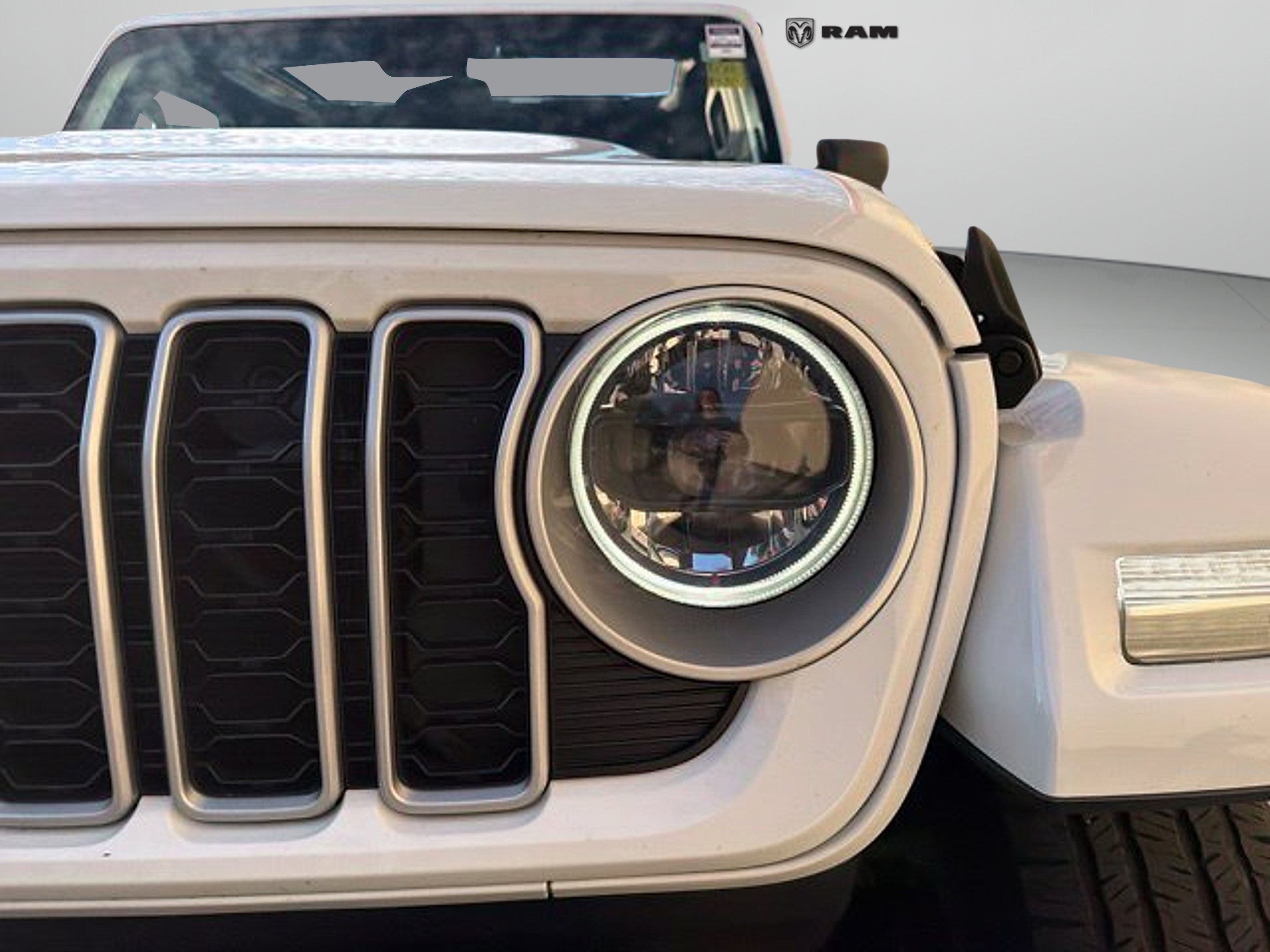 2024 Jeep Wrangler 4xe Sahara 4xe