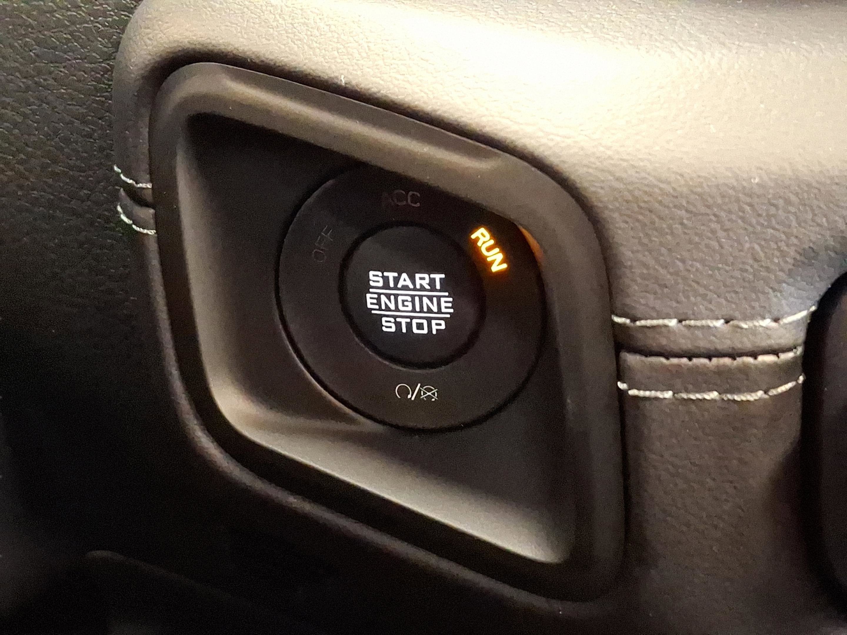 2025 Jeep Wrangler WRANGLER 4-DOOR RUBICON 392