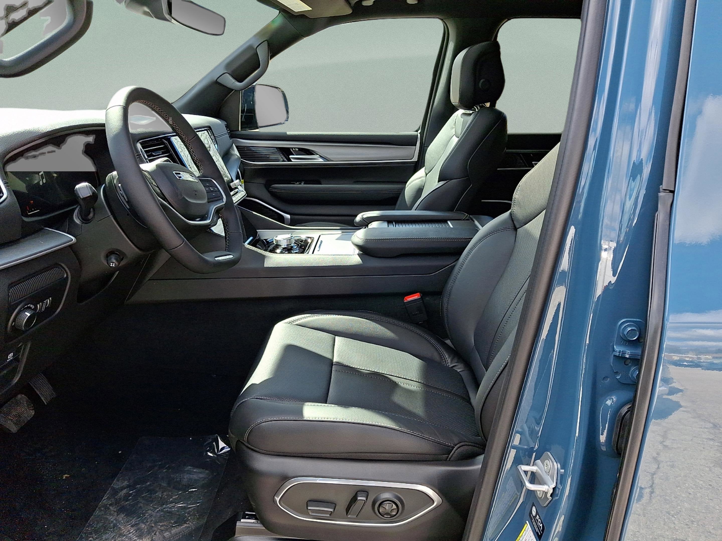 2026 Jeep Grand Wagoneer GRAND WAGONEER UPLAND 4X4