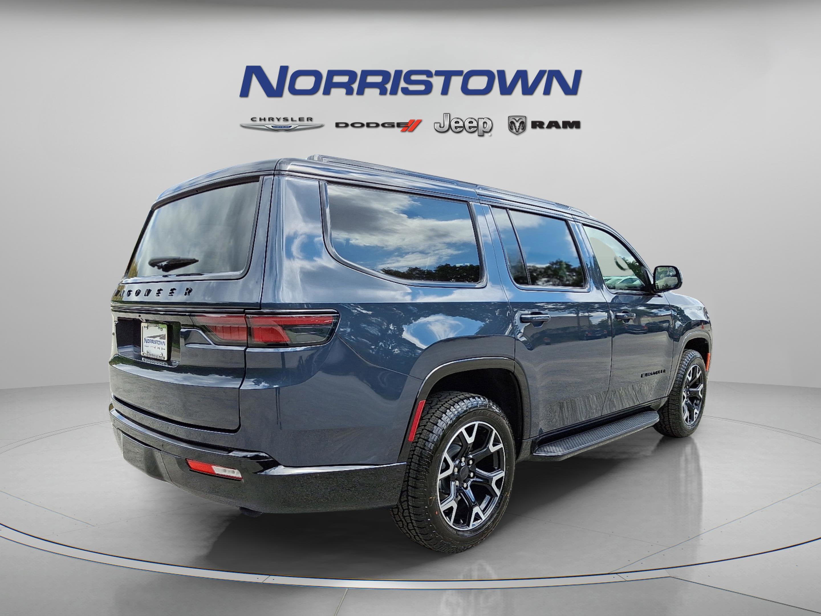 2025 Jeep Wagoneer WAGONEER OVERLAND 4X4