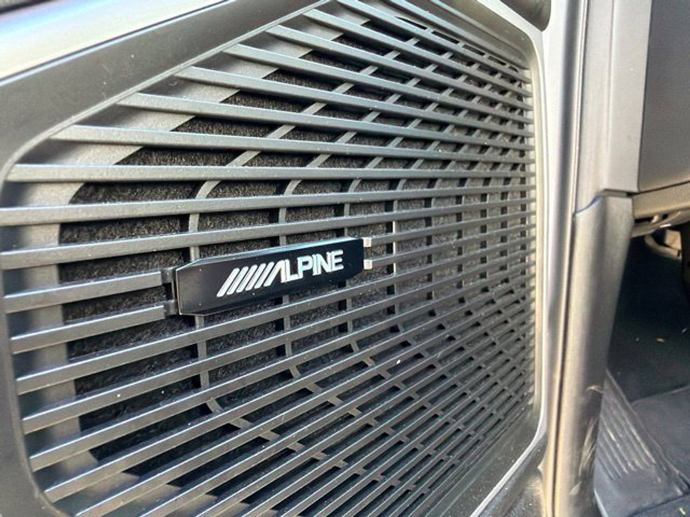 2023 Jeep Wagoneer Series II Carbide 4x4